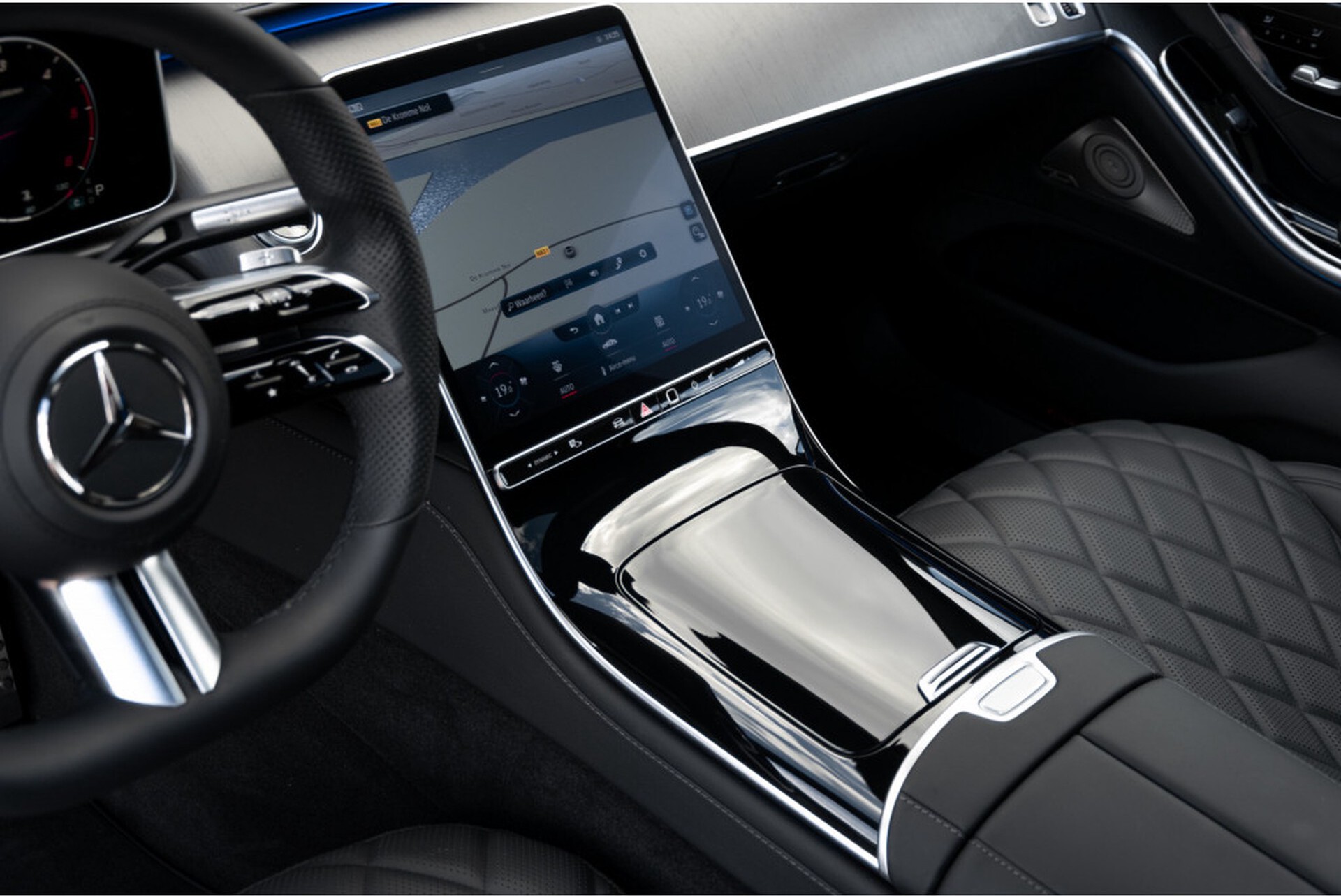 Mercedes-Benz S-Klasse 400d Lang 4-M AMG Premium Plus 21" | Massage | Head-Up | Digital Light | Ruitleder Aut9 Foto 28