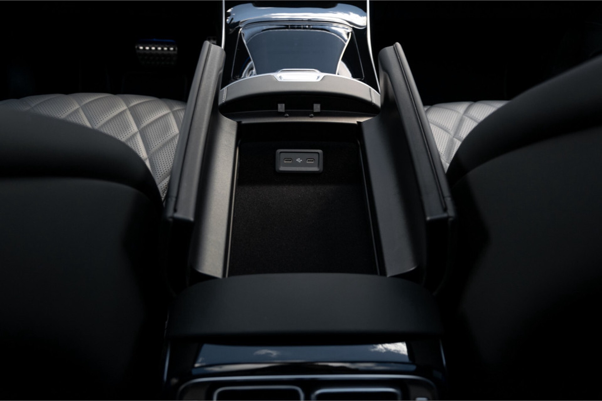 Mercedes-Benz S-Klasse 400d Lang 4-M AMG Premium Plus 21" | Massage | Head-Up | Digital Light | Ruitleder Aut9 Foto 44