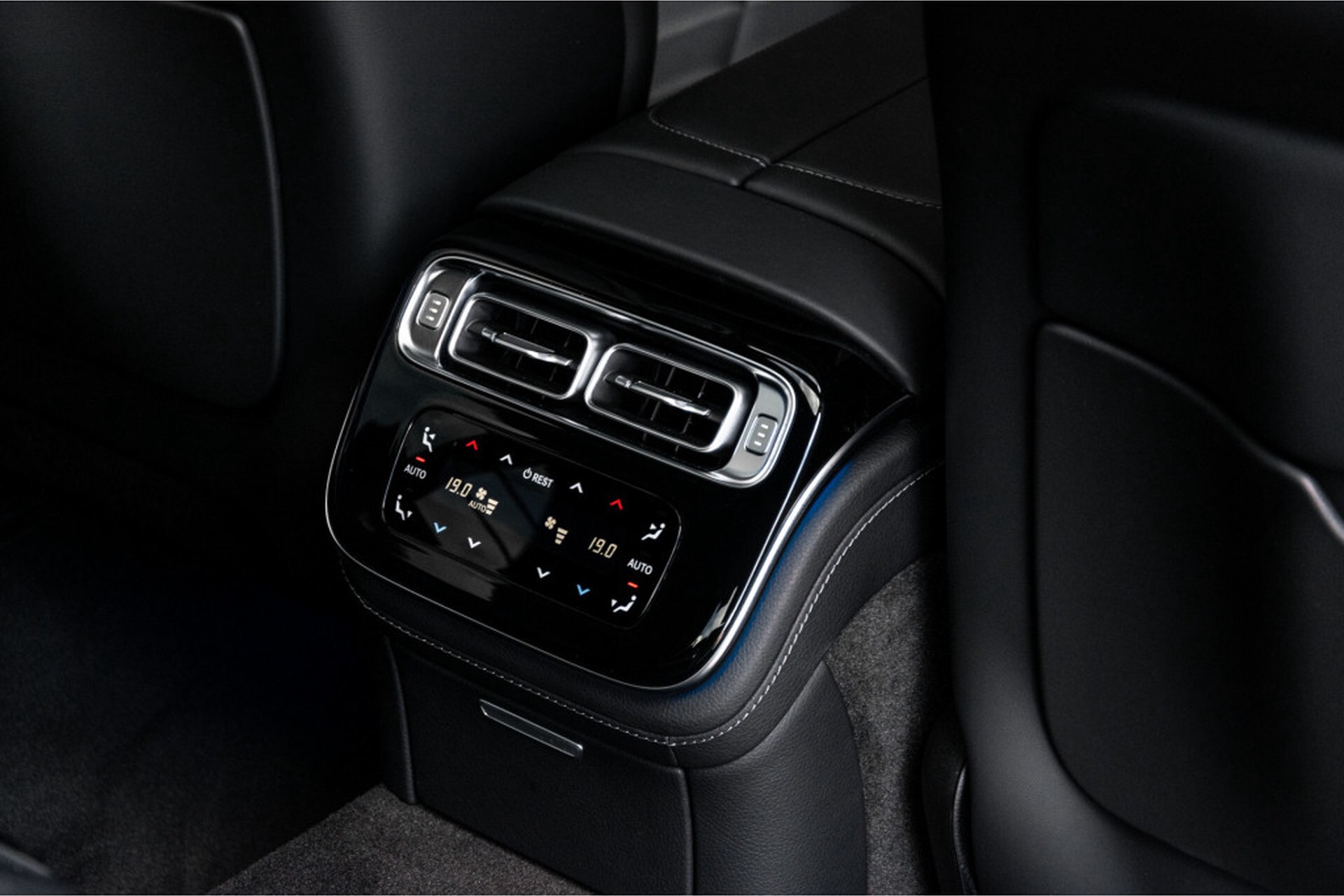 Mercedes-Benz S-Klasse 400d Lang 4-M AMG Premium Plus 21" | Massage | Head-Up | Digital Light | Ruitleder Aut9 Foto 45