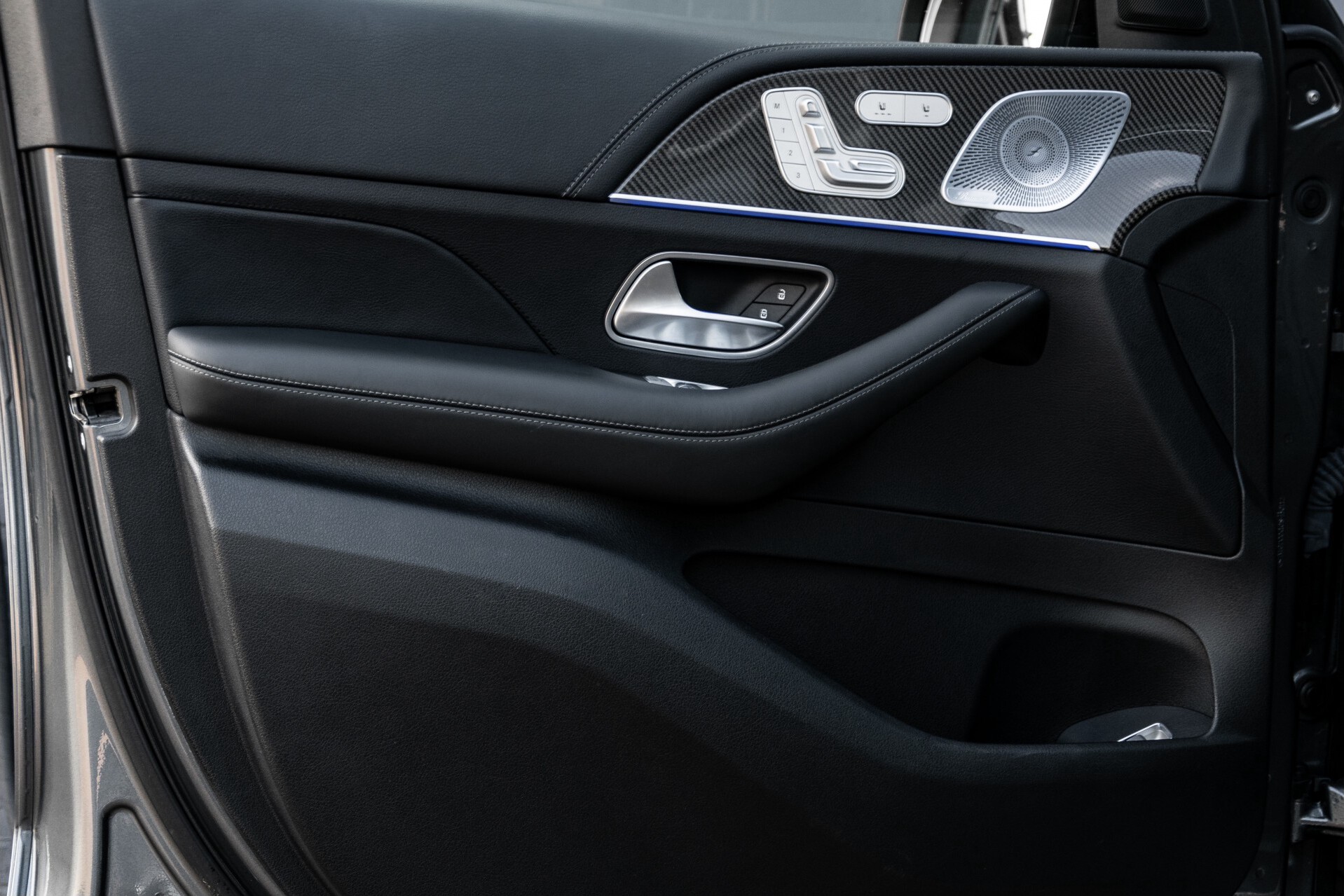 Mercedes-Benz GLE 53 AMG 4-Matic+ Carbon/Ride Control/22"/HUD/Night/Adaptive cruise/Performance uitlaat Aut9 Foto 23