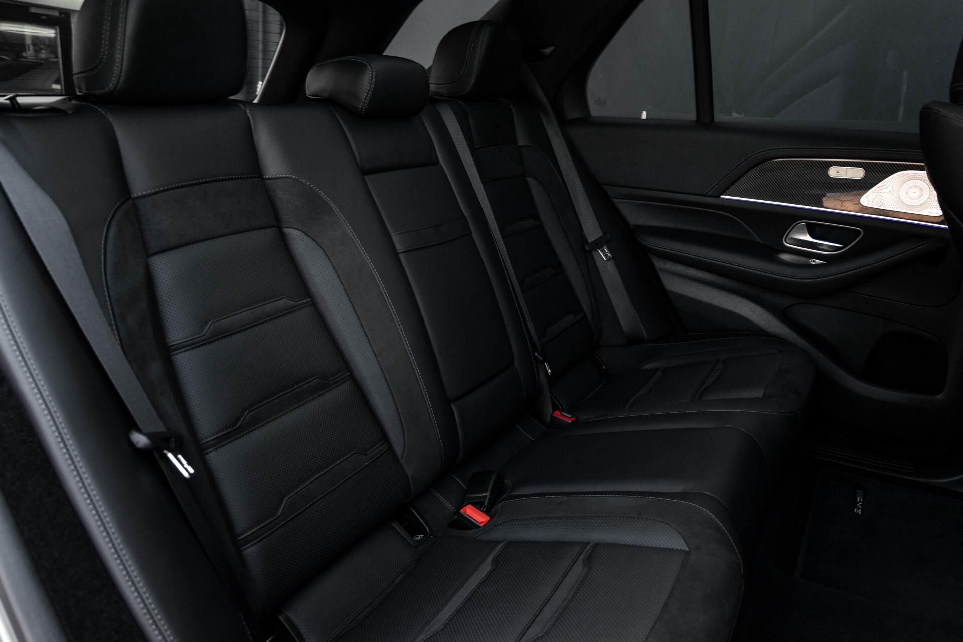 Mercedes-Benz GLE 53 AMG 4-Matic+ Carbon/Ride Control/22"/HUD/Night/Adaptive cruise/Performance uitlaat Aut9 Foto 4