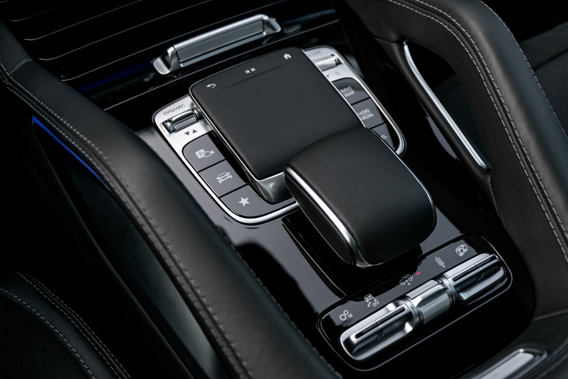 Mercedes-Benz GLE 53 AMG 4-Matic+ Carbon/Ride Control/22"/HUD/Night/Adaptive cruise/Performance uitlaat Aut9 Foto 47