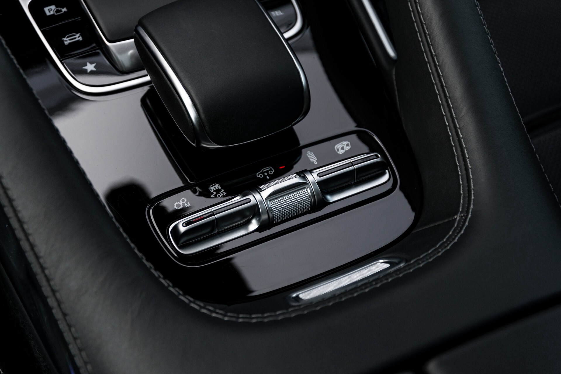 Mercedes-Benz GLE 53 AMG 4-Matic+ Carbon/Ride Control/22"/HUD/Night/Adaptive cruise/Performance uitlaat Aut9 Foto 65