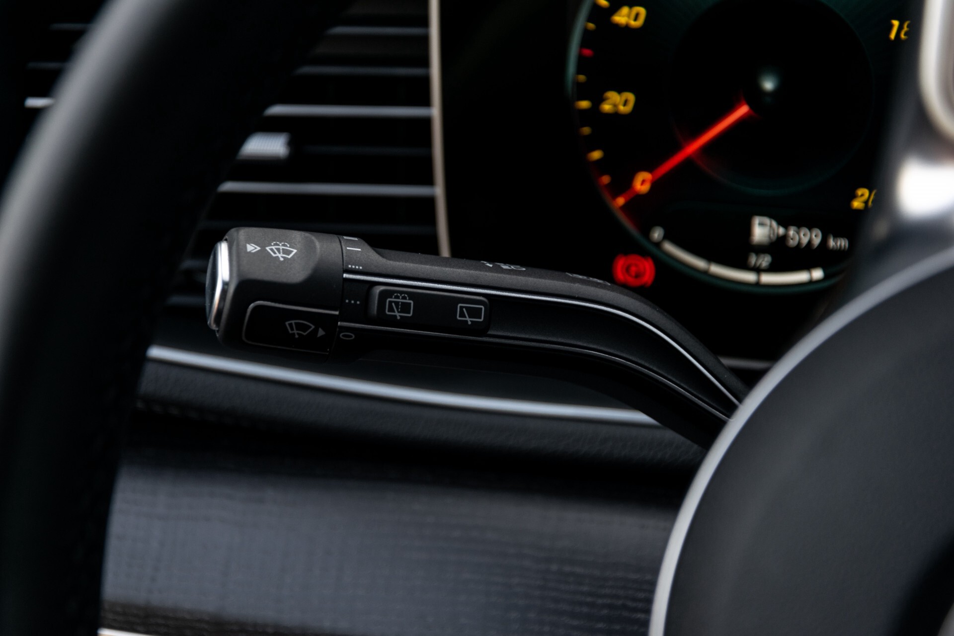 Mercedes-Benz GLE 350 de 4-M AMG Night Luchtvering/Rij-assist/HUD/Panorama/Trekhaak/Burmester Aut9 Foto 12