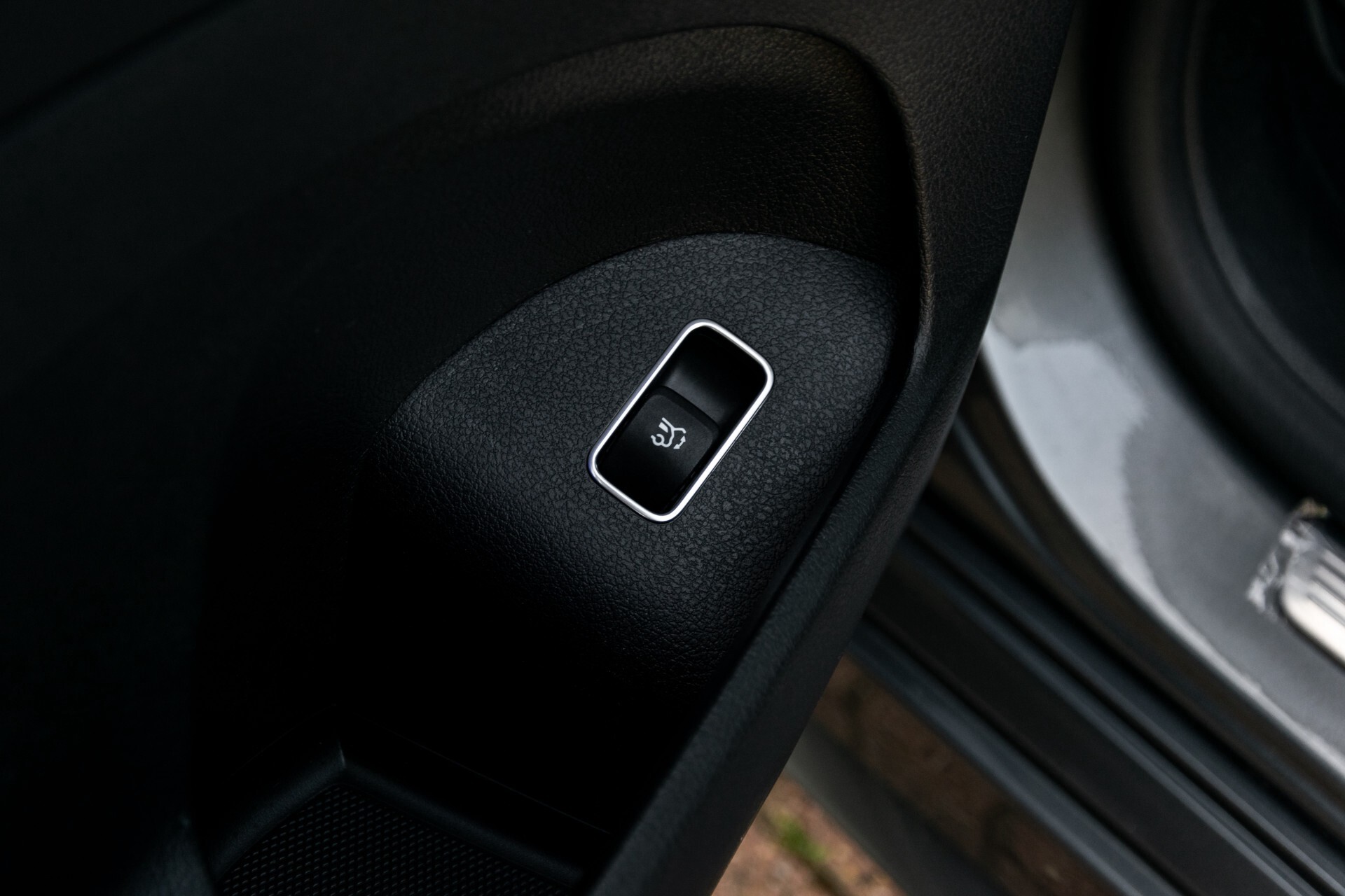 Mercedes-Benz GLE 350 de 4-M AMG Night Luchtvering/Rij-assist/HUD/Panorama/Trekhaak/Burmester Aut9 Foto 29