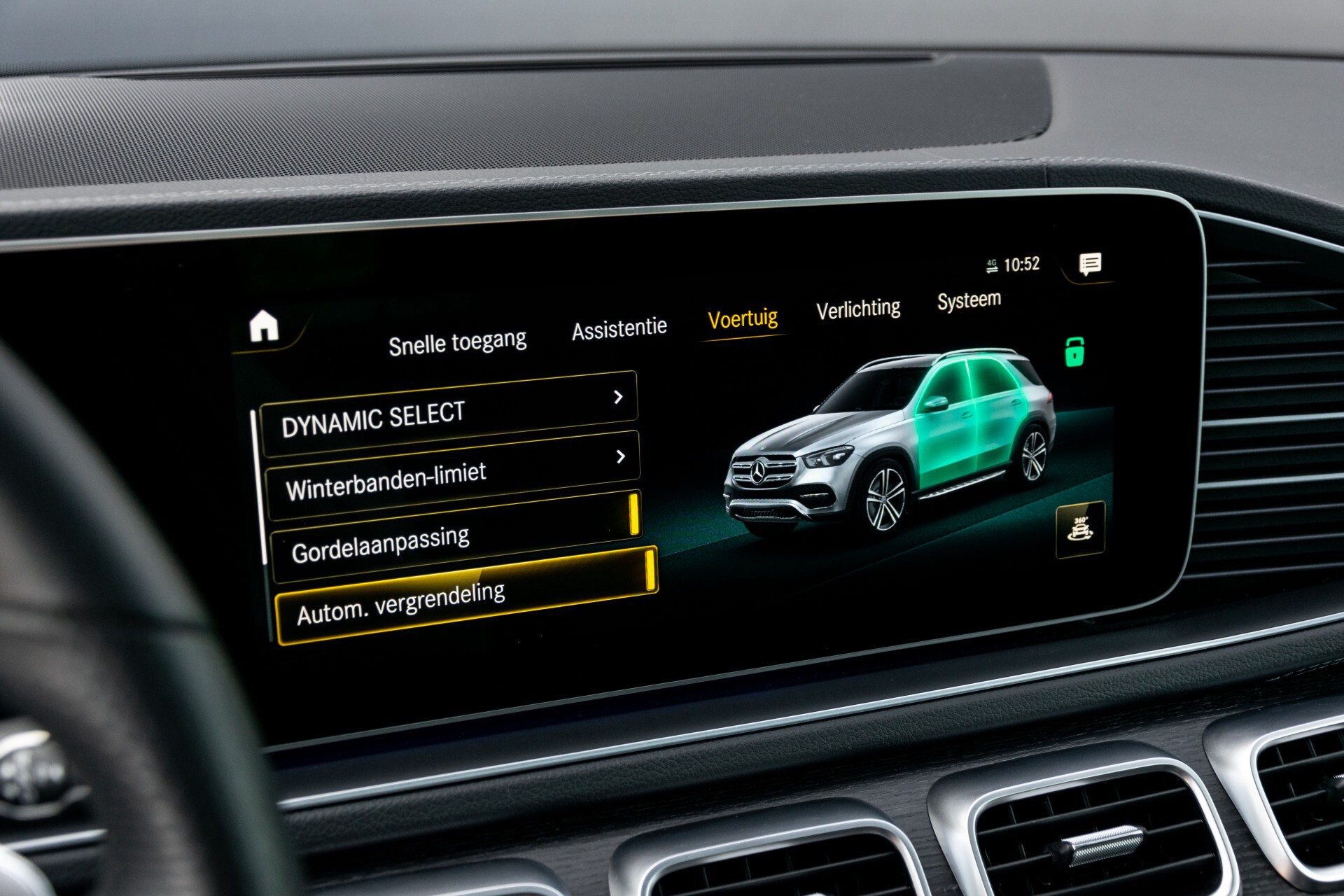 Mercedes-Benz GLE 350 de 4-M AMG Night Luchtvering/Rij-assist/HUD/Panorama/Trekhaak/Burmester Aut9 Foto 38