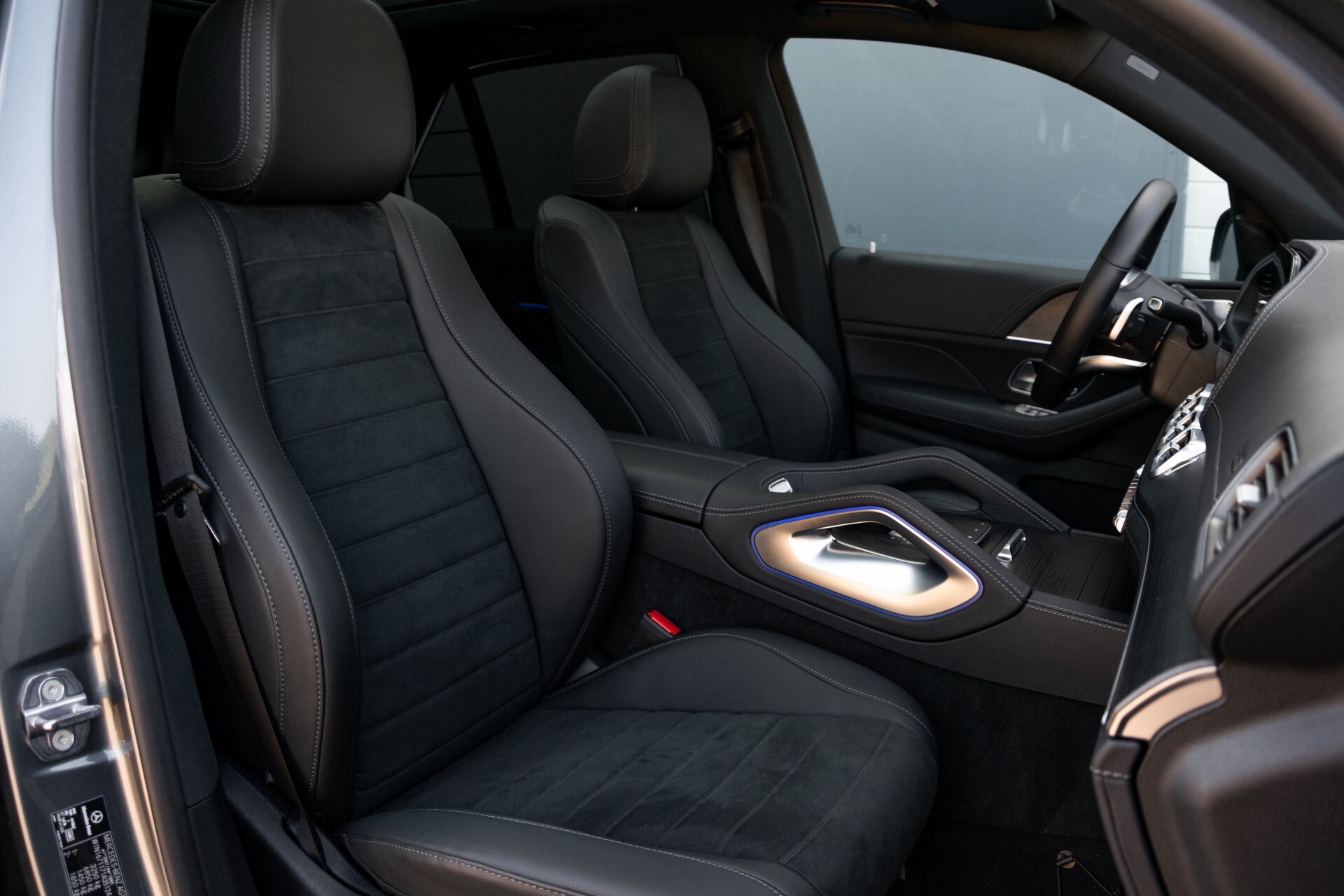 Mercedes-Benz GLE 350 de 4-M AMG Night Luchtvering/Rij-assist/HUD/Panorama/Trekhaak/Burmester Aut9 Foto 4