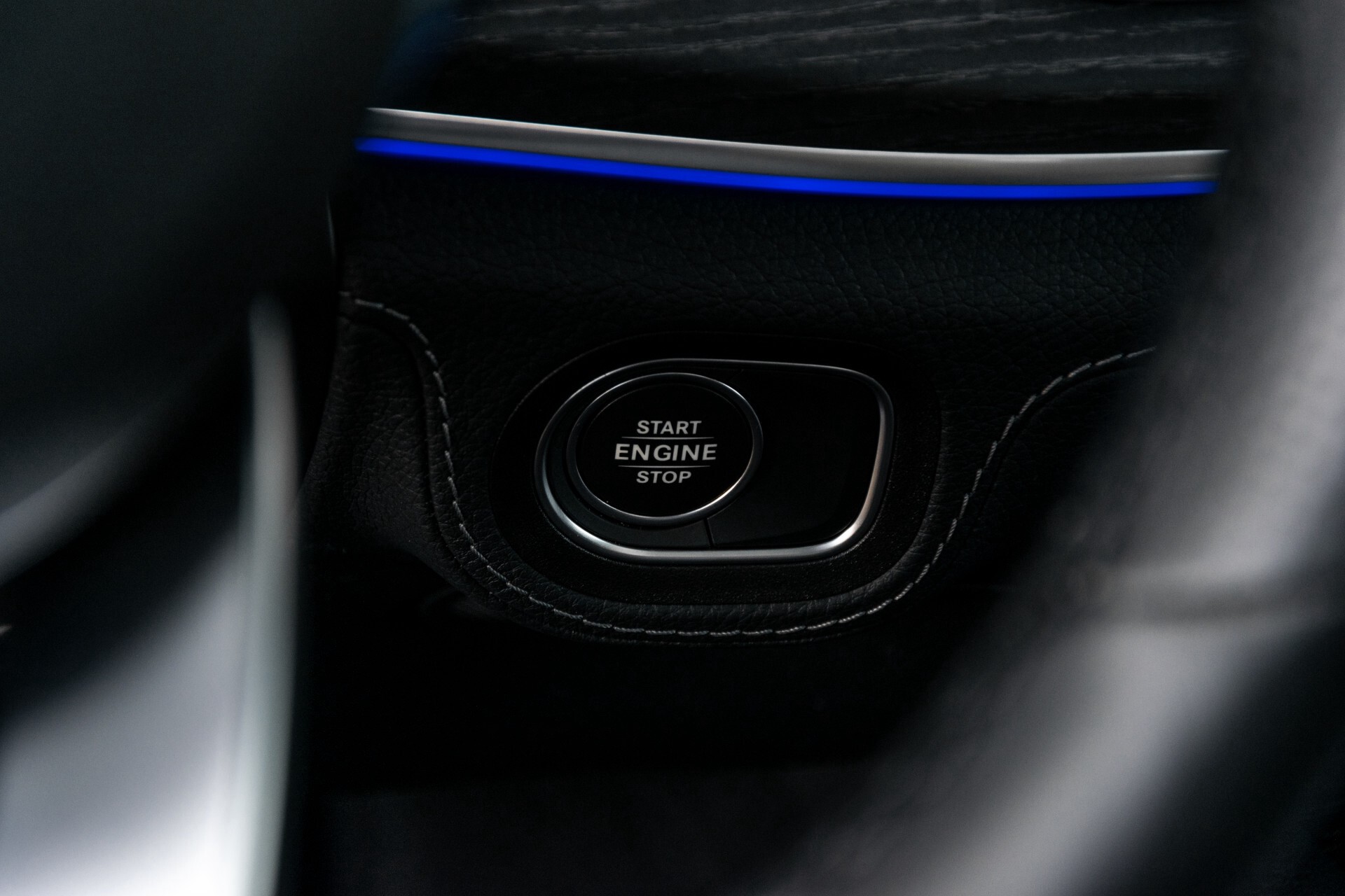 Mercedes-Benz GLE 350 de 4-M AMG Night Luchtvering/Rij-assist/HUD/Panorama/Trekhaak/Burmester Aut9 Foto 51