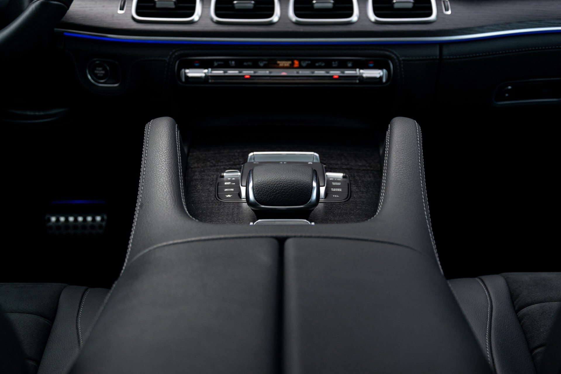 Mercedes-Benz GLE 350 de 4-M AMG Night Luchtvering/Rij-assist/HUD/Panorama/Trekhaak/Burmester Aut9 Foto 54