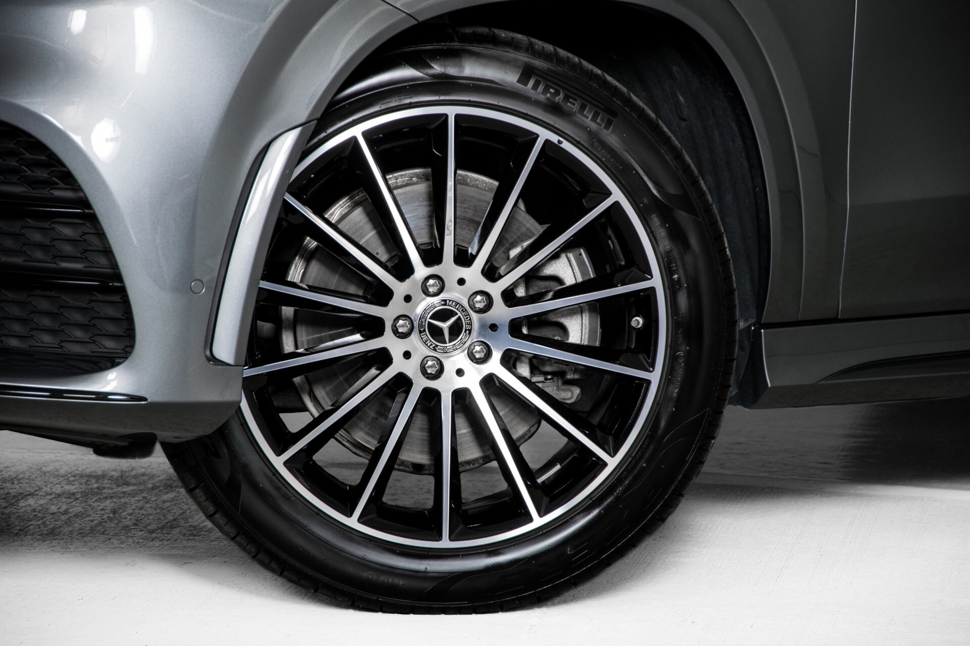 Mercedes-Benz GLE 350 de 4-M AMG Night Luchtvering/Rij-assist/HUD/Panorama/Trekhaak/Burmester Aut9 Foto 72