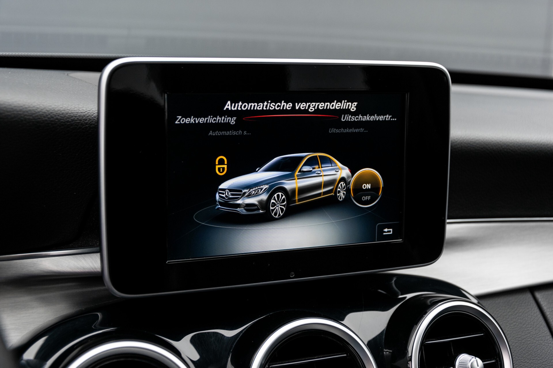 Mercedes-Benz C-Klasse 200 Cdi Avantgarde Privacyglas/ILS/Spoorpakket Aut7 Foto 31