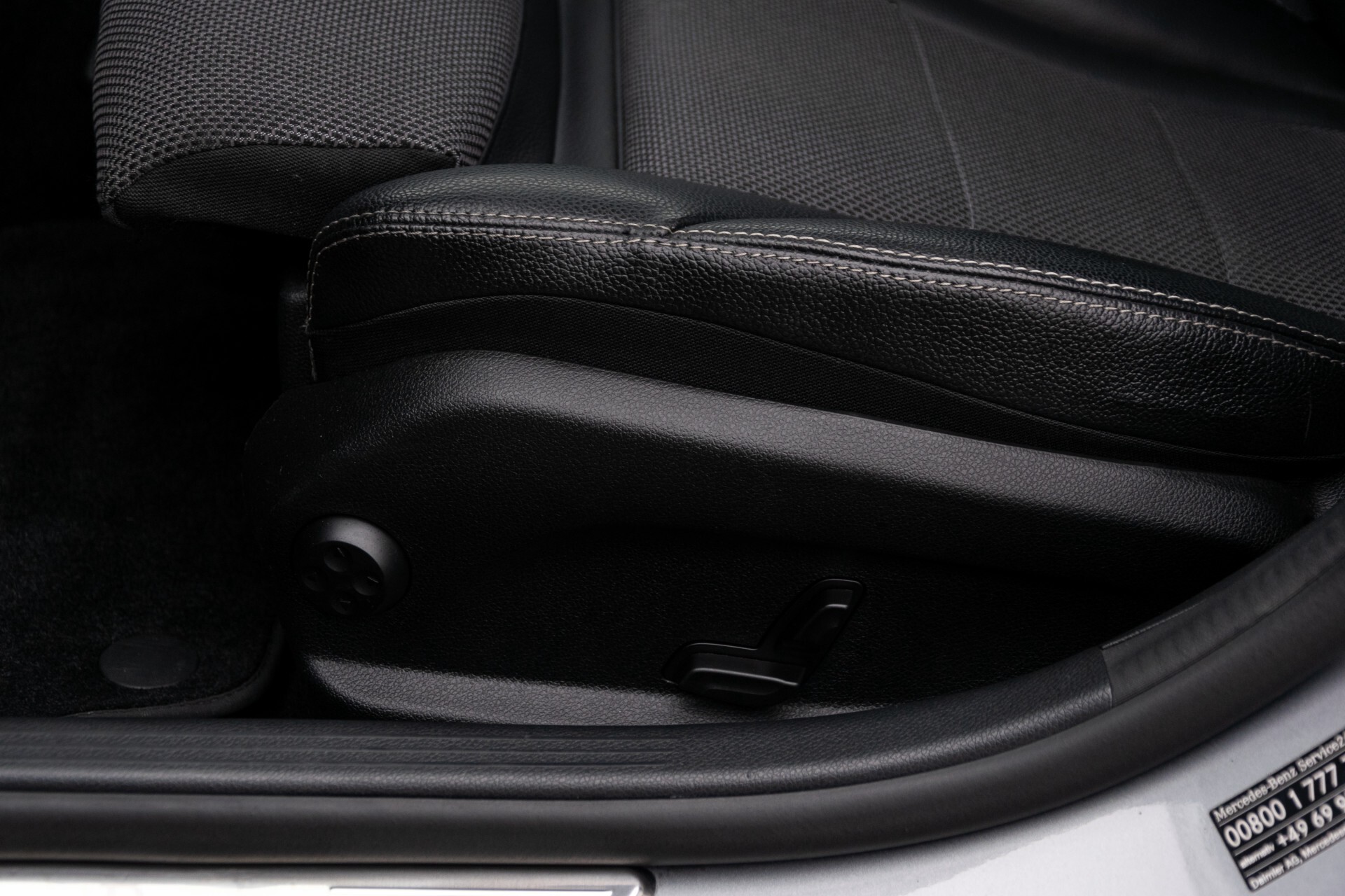 Mercedes-Benz C-Klasse 200 Cdi Avantgarde Privacyglas/ILS/Spoorpakket Aut7 Foto 32