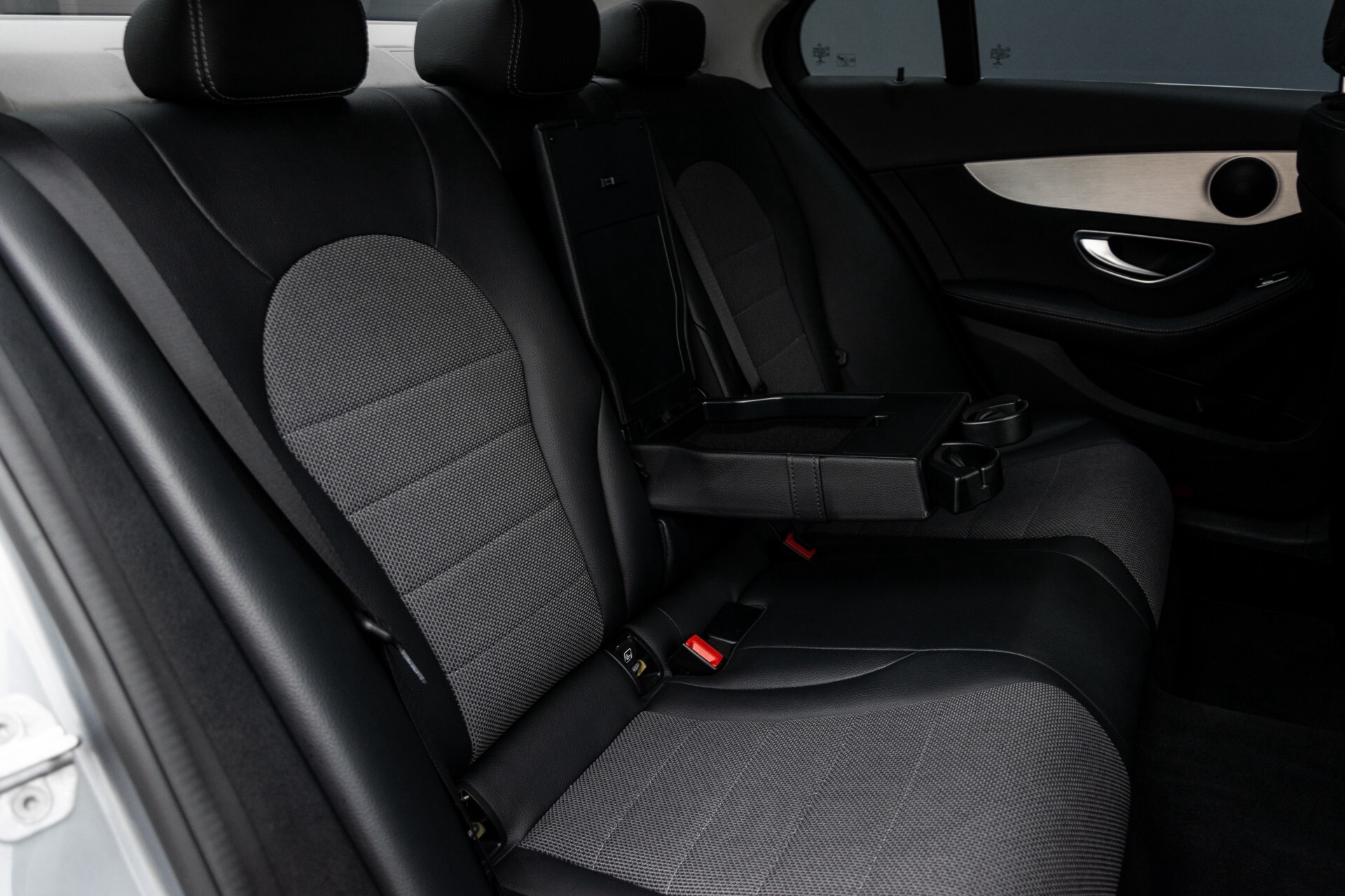 Mercedes-Benz C-Klasse 200 Cdi Avantgarde Privacyglas/ILS/Spoorpakket Aut7 Foto 5