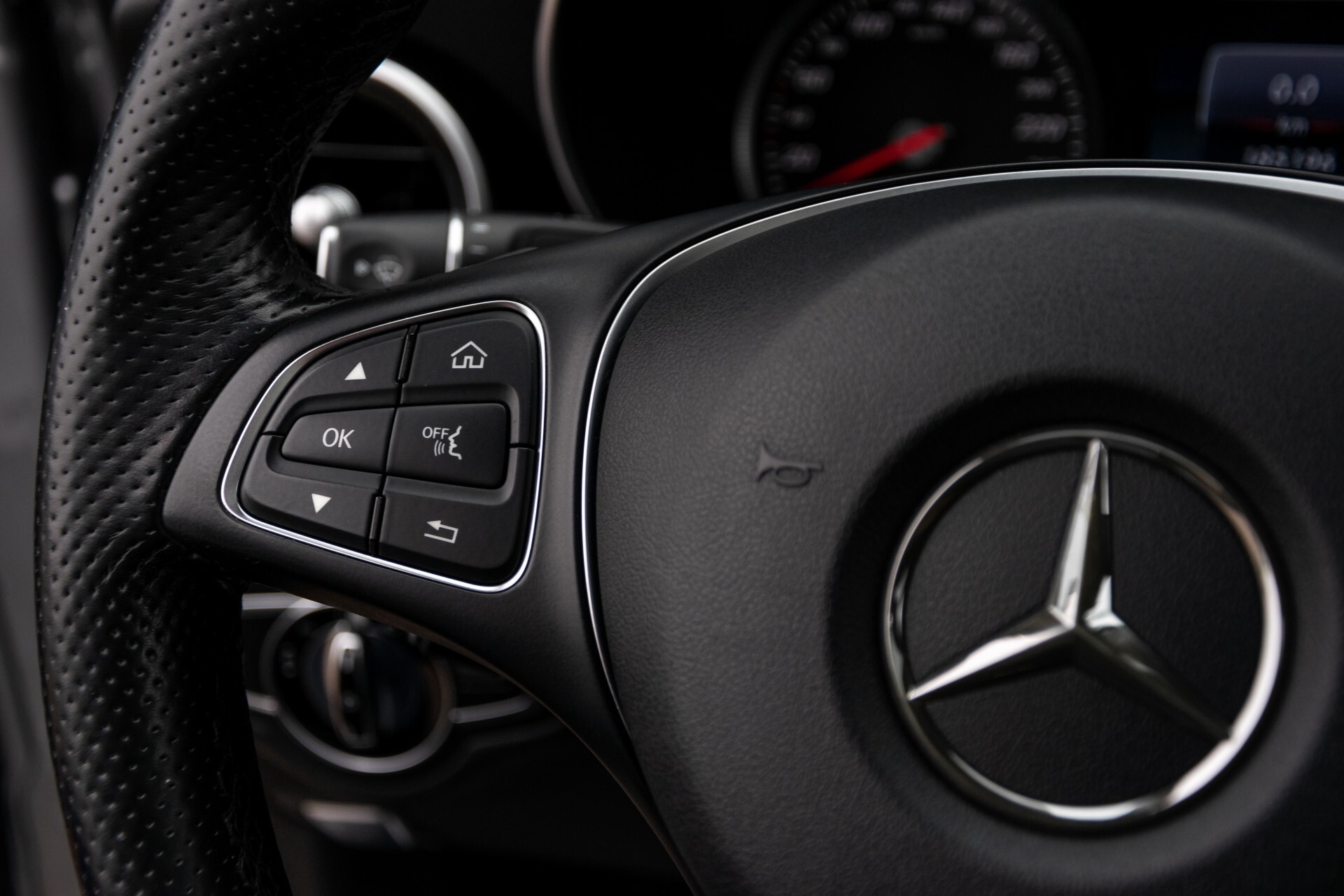 Mercedes-Benz C-Klasse 200 Cdi Avantgarde Privacyglas/ILS/Spoorpakket Aut7 Foto 9