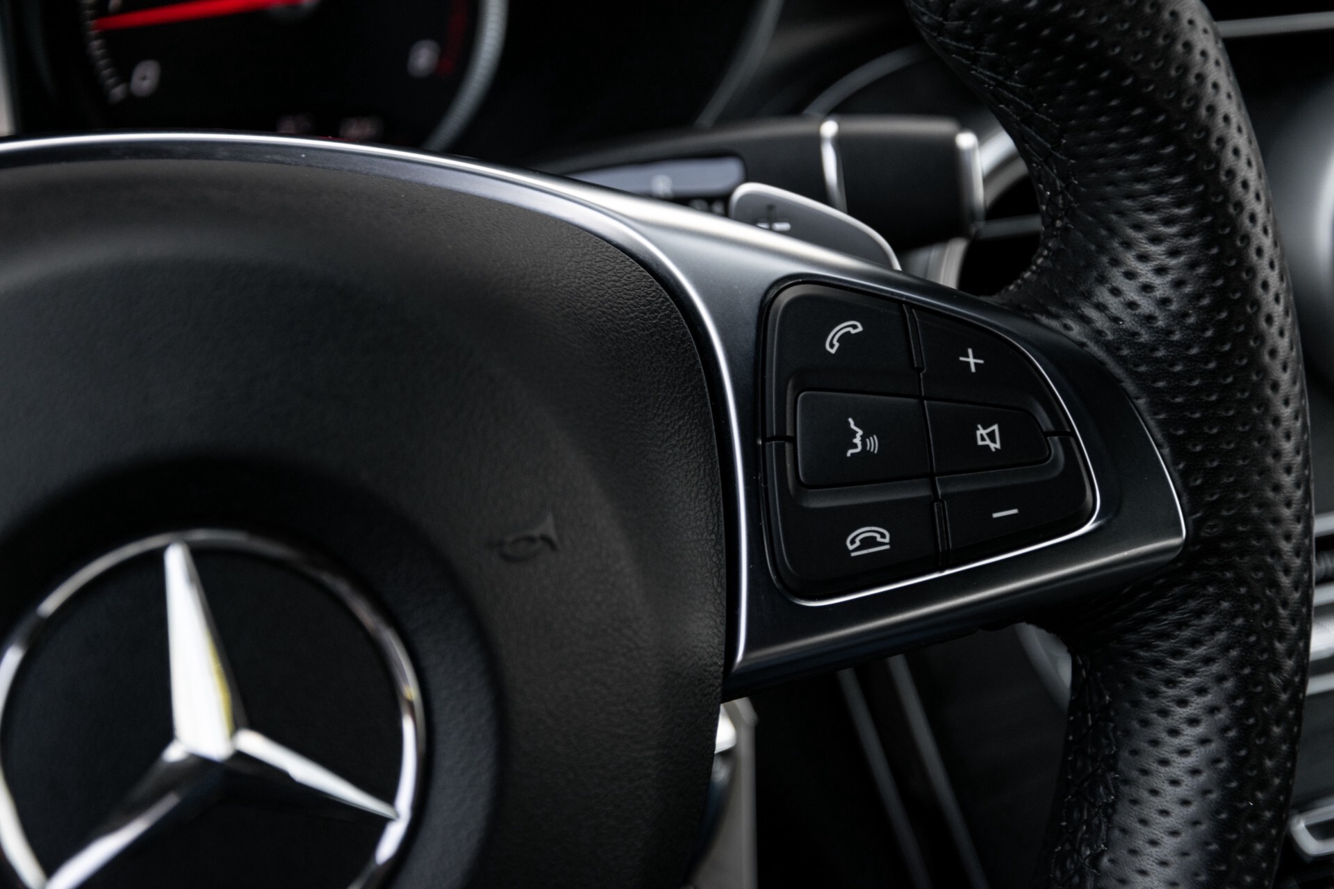 Mercedes-Benz C-Klasse Cabrio 250 AMG Airscarf/Aircap/Comand/ILS/Camera/Rode cabriokap Aut9 Foto 16