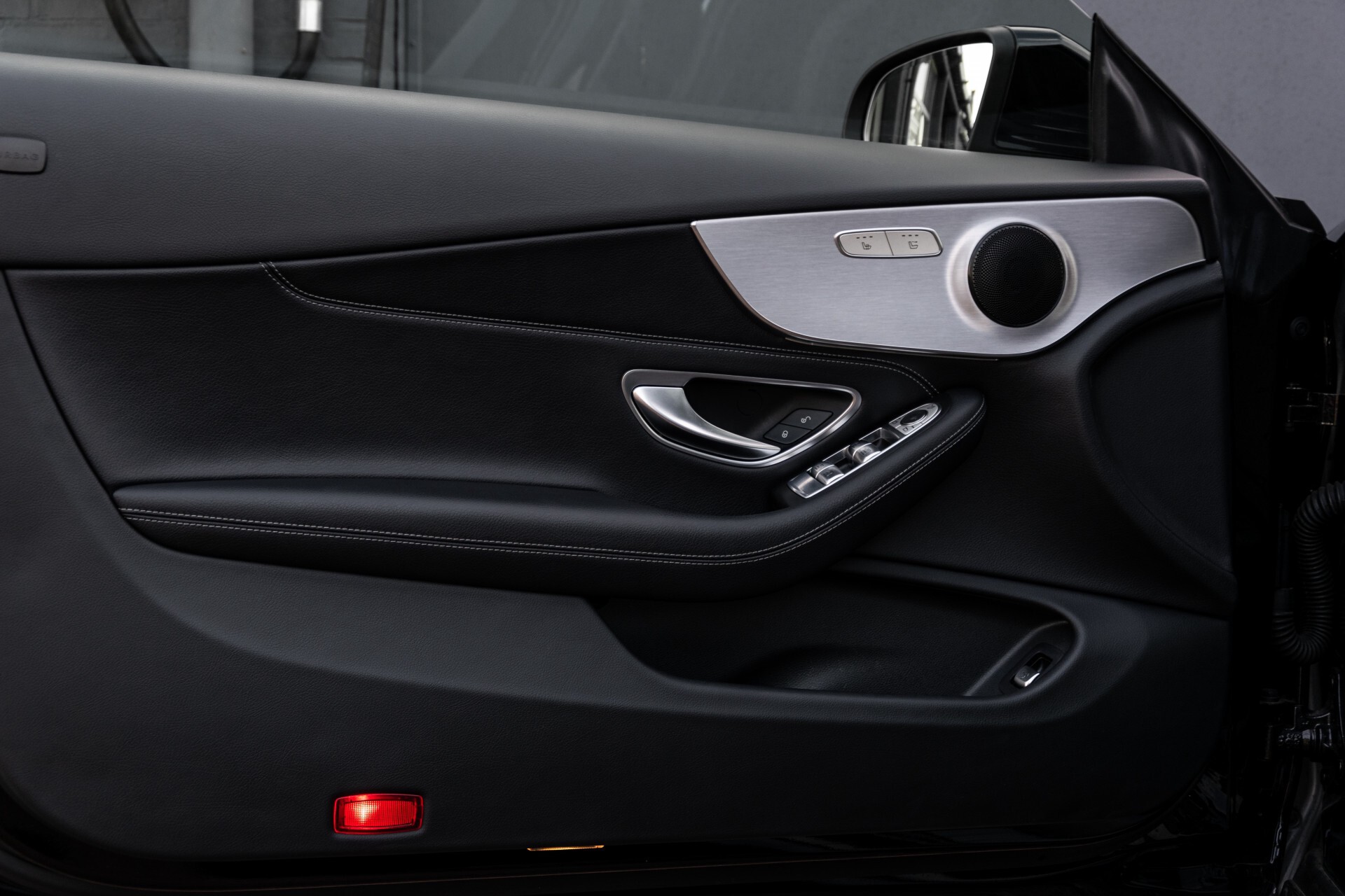 Mercedes-Benz C-Klasse Cabrio 250 AMG Airscarf/Aircap/Comand/ILS/Camera/Rode cabriokap Aut9 Foto 18