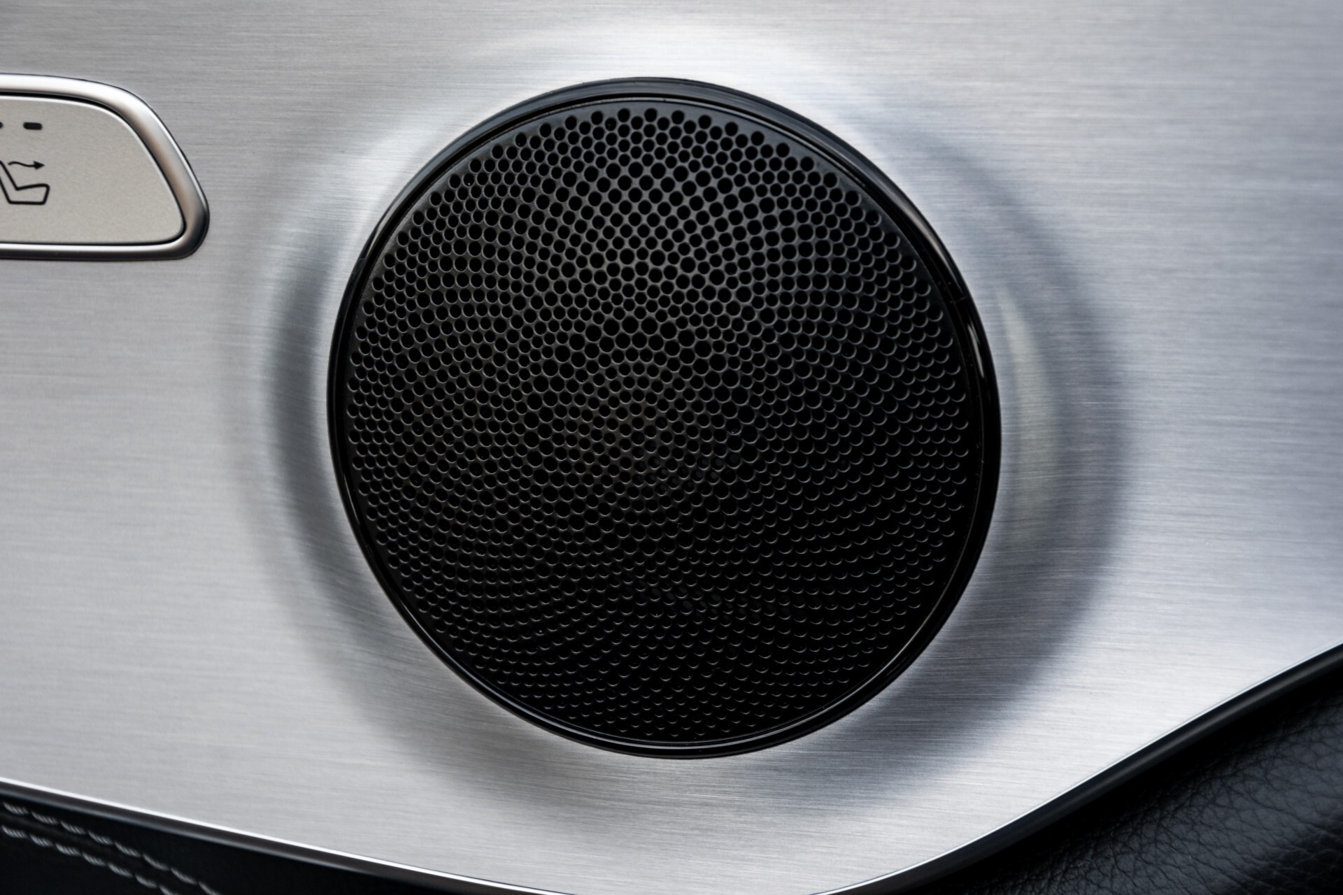 Mercedes-Benz C-Klasse Cabrio 250 AMG Airscarf/Aircap/Comand/ILS/Camera/Rode cabriokap Aut9 Foto 26