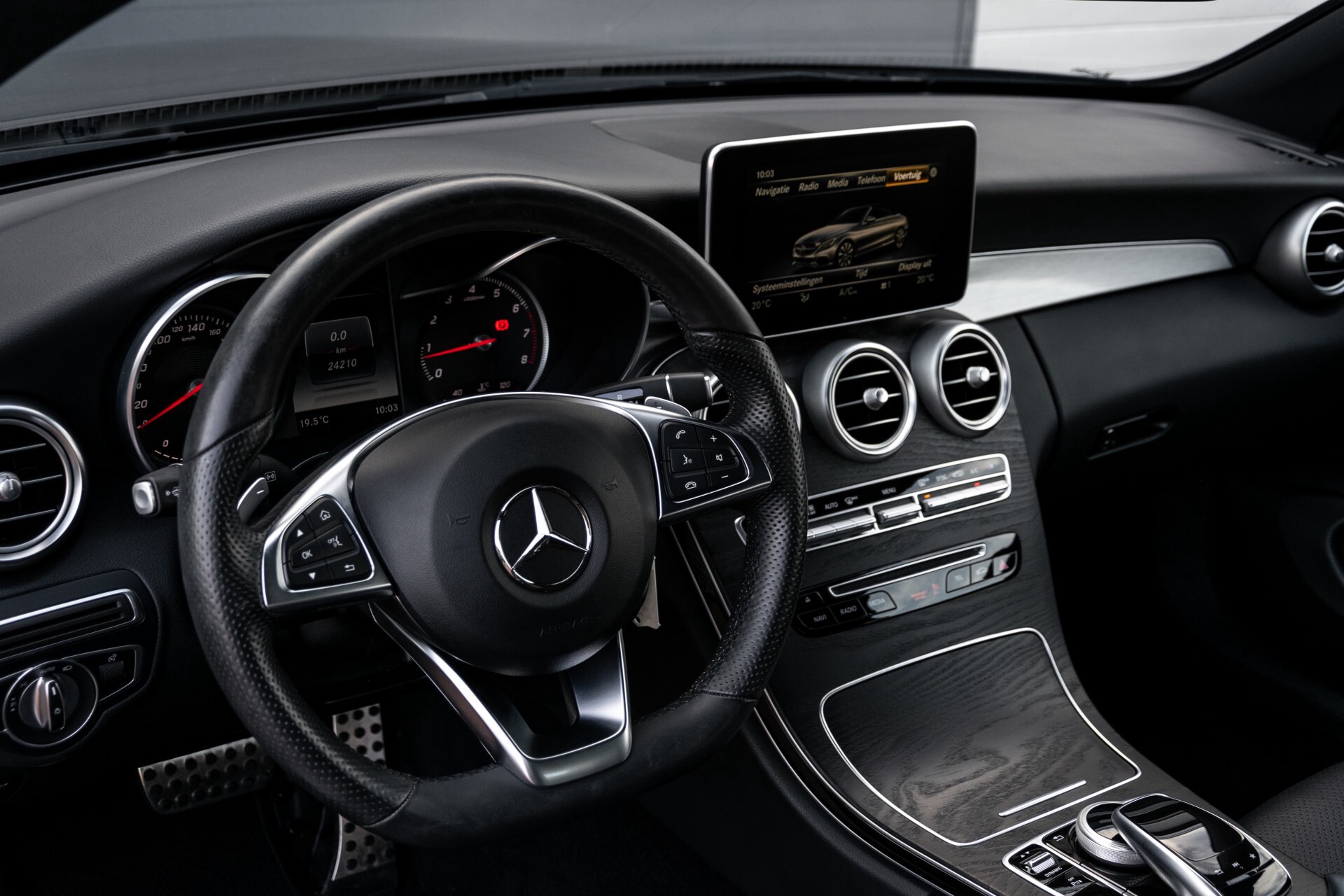 Mercedes-Benz C-Klasse Cabrio 250 AMG Airscarf/Aircap/Comand/ILS/Camera/Rode cabriokap Aut9 Foto 28