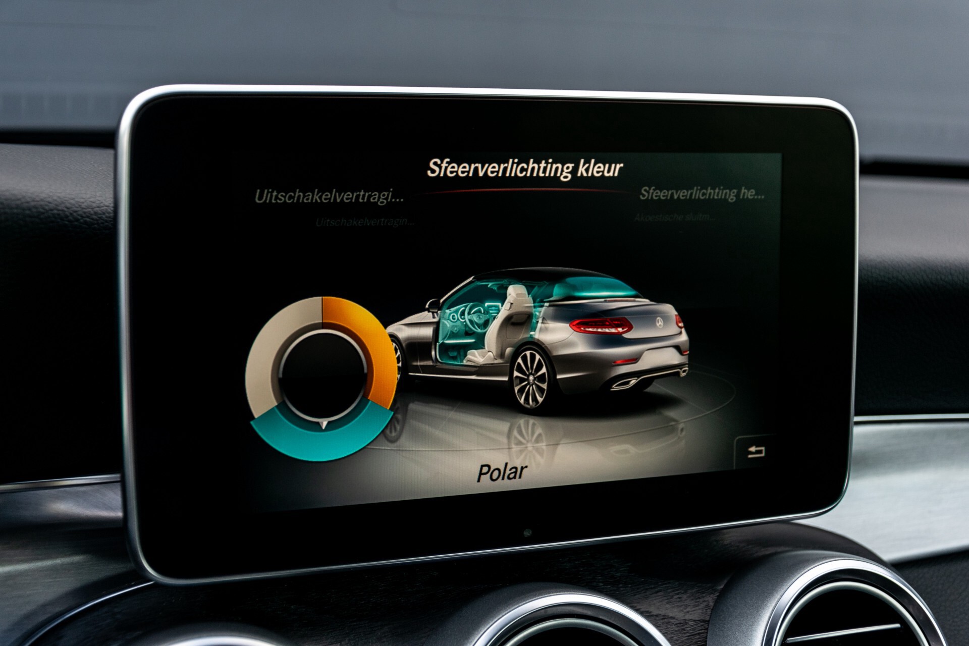 Mercedes-Benz C-Klasse Cabrio 250 AMG Airscarf/Aircap/Comand/ILS/Camera/Rode cabriokap Aut9 Foto 33