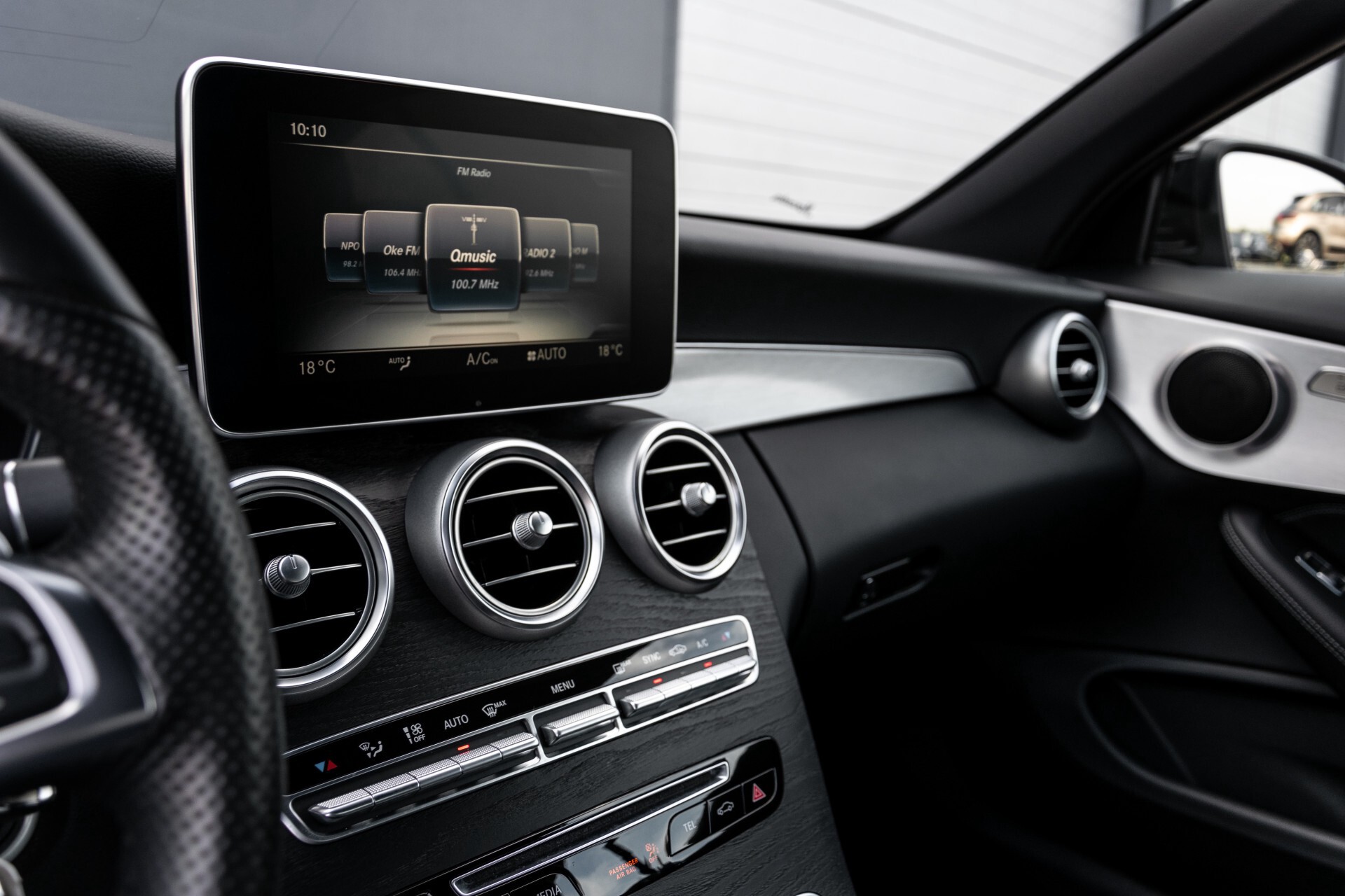 Mercedes-Benz C-Klasse Cabrio 250 AMG Airscarf/Aircap/Comand/ILS/Camera/Rode cabriokap Aut9 Foto 42