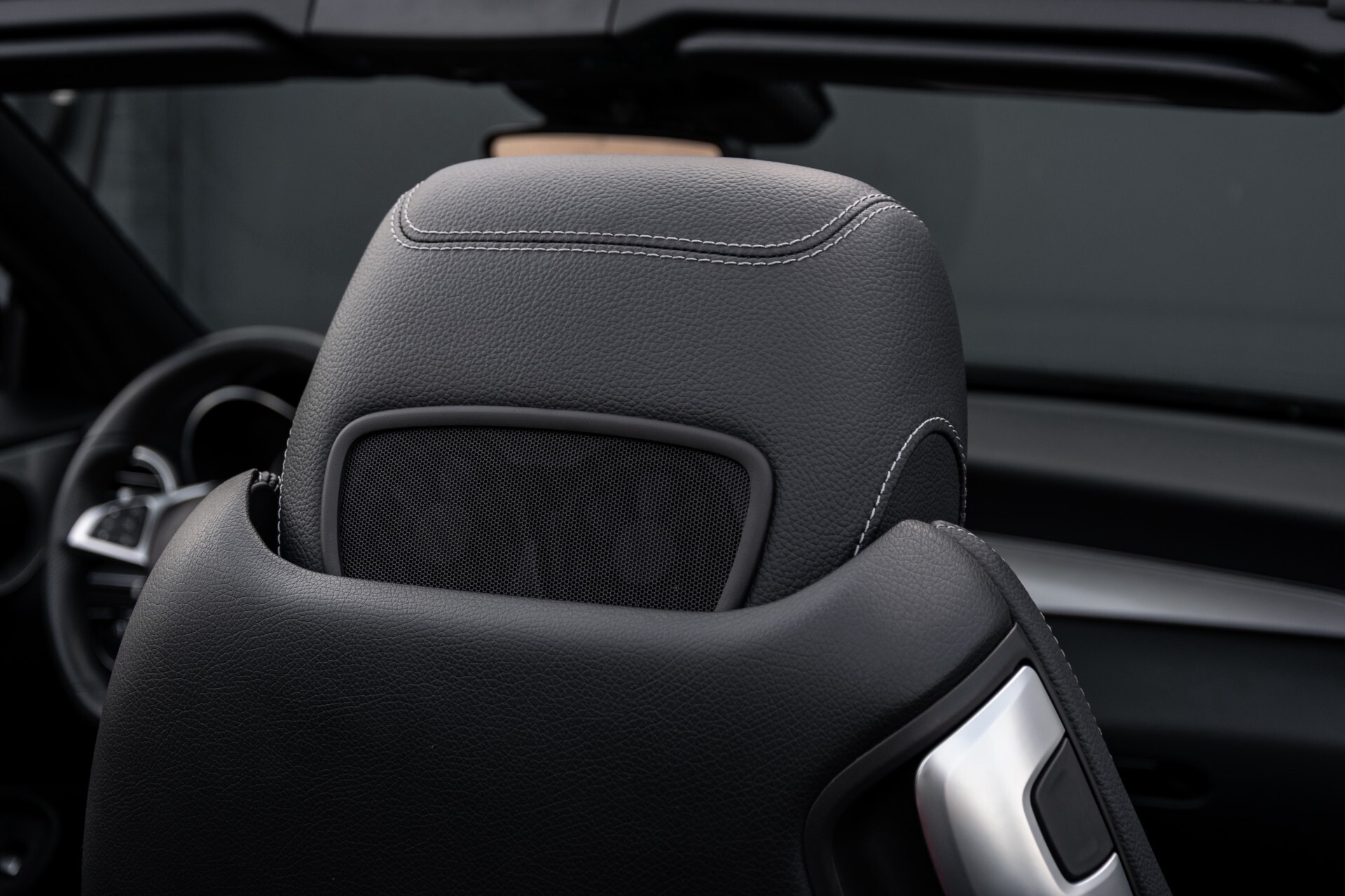 Mercedes-Benz C-Klasse Cabrio 250 AMG Airscarf/Aircap/Comand/ILS/Camera/Rode cabriokap Aut9 Foto 50