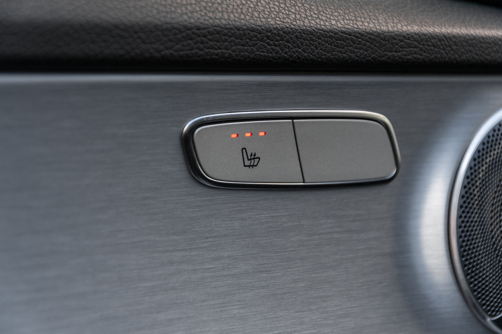 Mercedes-Benz C-Klasse Estate 350 e Burmester/Leer/ILS/19"/Panamericana/Privacyglas/Camera Aut7 Foto 19