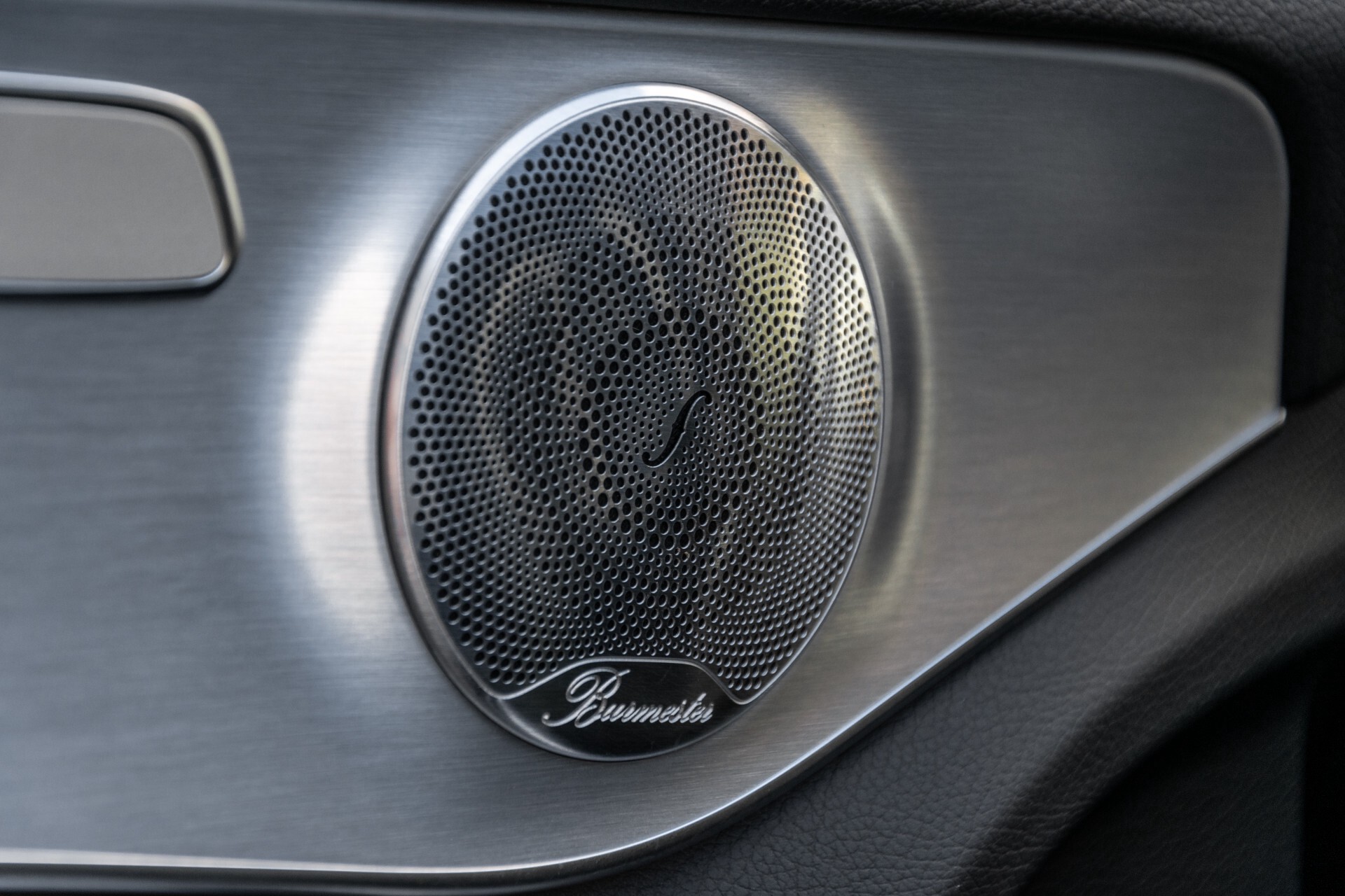 Mercedes-Benz C-Klasse Estate 350 e Burmester/Leer/ILS/19"/Panamericana/Privacyglas/Camera Aut7 Foto 23