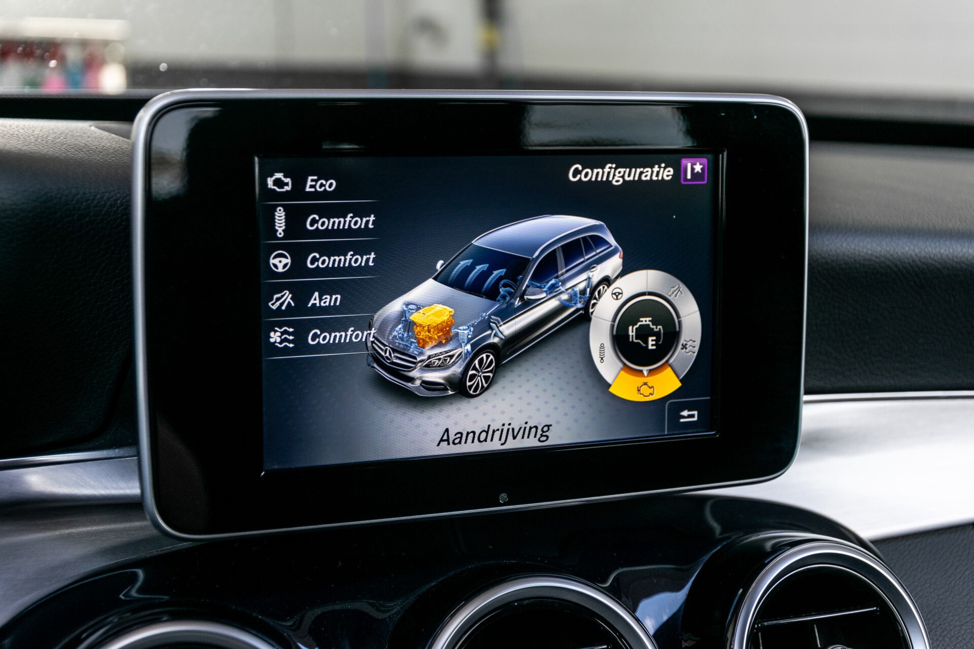 Mercedes-Benz C-Klasse Estate 350 e Burmester/Leer/ILS/19"/Panamericana/Privacyglas/Camera Aut7 Foto 36