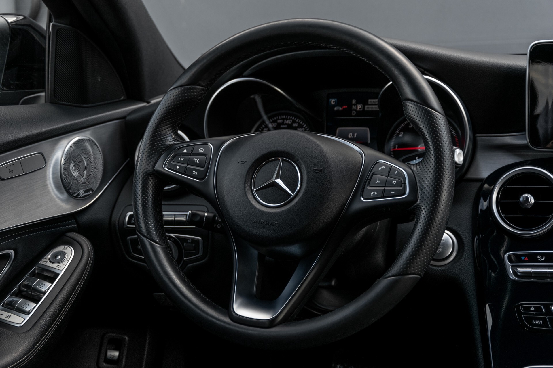 Mercedes-Benz C-Klasse Estate 350 e Burmester/Leer/ILS/19"/Panamericana/Privacyglas/Camera Aut7 Foto 7