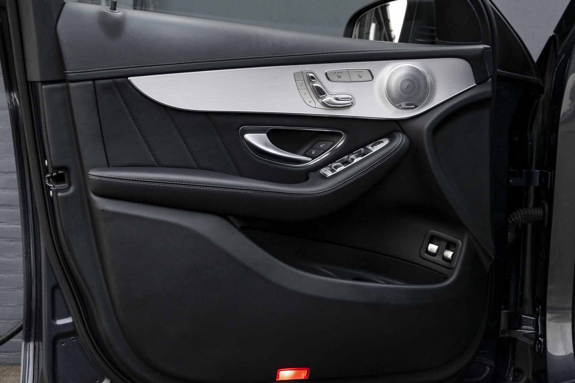 Mercedes-Benz GLC 250 d 4-M AMG Carbon/Rij-assist/Keyless/360camera/Mem/Standkachel/Trekhaak Aut9 Foto 18