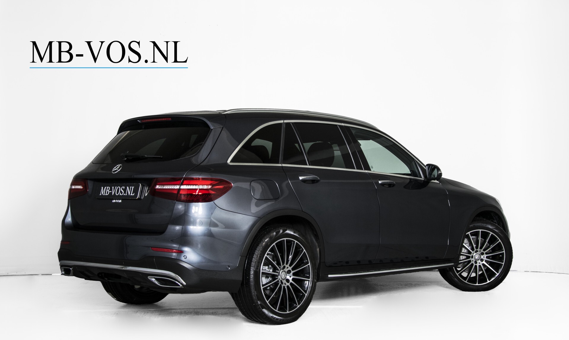 Mercedes-Benz GLC 250 d 4-M AMG Carbon/Rij-assist/Keyless/360camera/Mem/Standkachel/Trekhaak Aut9 Foto 2