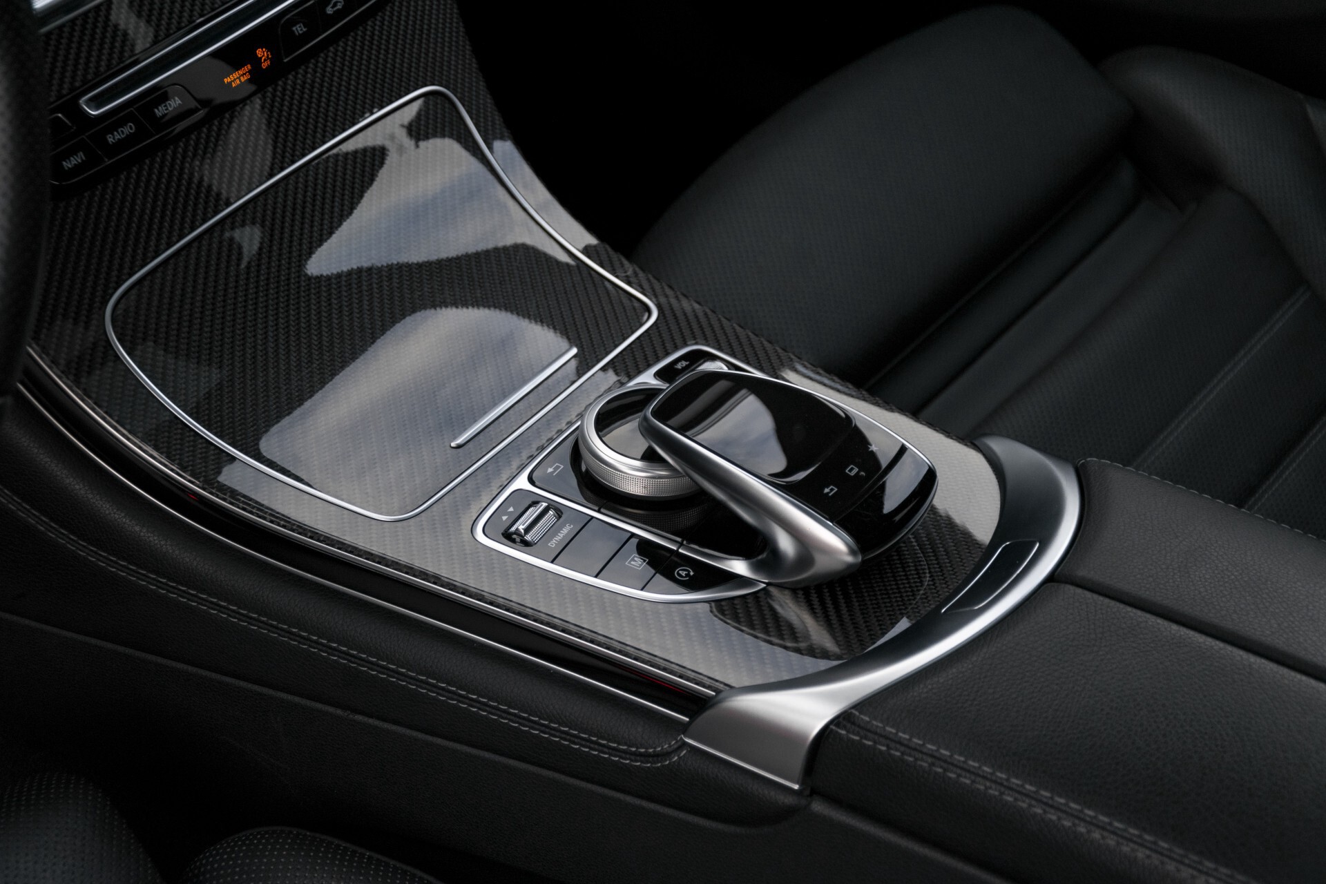 Mercedes-Benz GLC 250 d 4-M AMG Carbon/Rij-assist/Keyless/360camera/Mem/Standkachel/Trekhaak Aut9 Foto 30