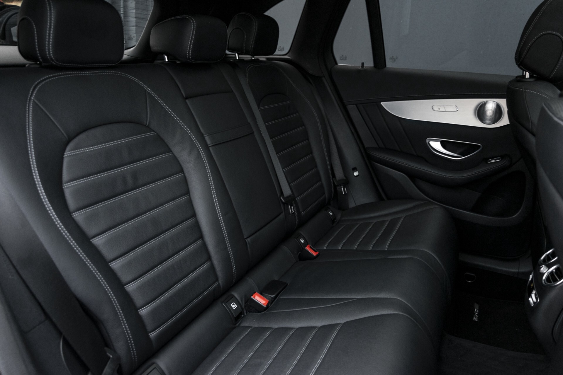 Mercedes-Benz GLC 250 d 4-M AMG Carbon/Rij-assist/Keyless/360camera/Mem/Standkachel/Trekhaak Aut9 Foto 5