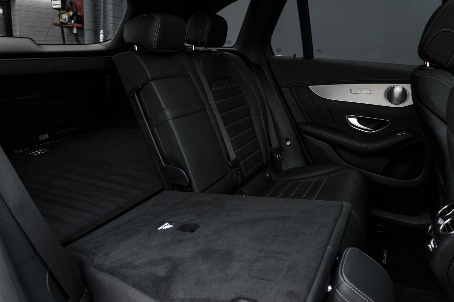 Mercedes-Benz GLC 250 d 4-M AMG Carbon/Rij-assist/Keyless/360camera/Mem/Standkachel/Trekhaak Aut9 Foto 7