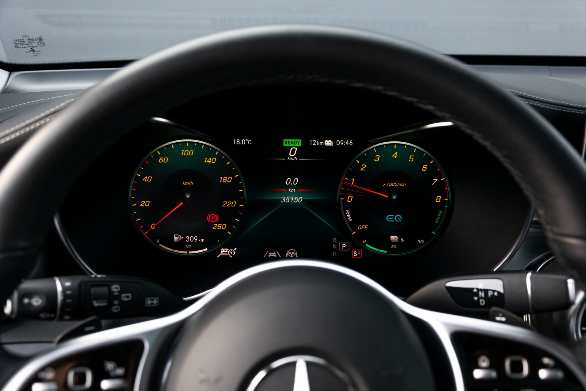 Mercedes-Benz GLC 300e 4-M Luchtvering/Panorama/Multicontourstoelen/Rij-assistentie/Standkachel Aut9 Foto 13