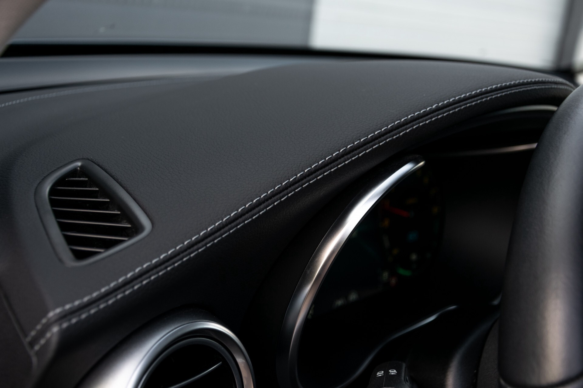 Mercedes-Benz GLC 300e 4-M Luchtvering/Panorama/Multicontourstoelen/Rij-assistentie/Standkachel Aut9 Foto 37