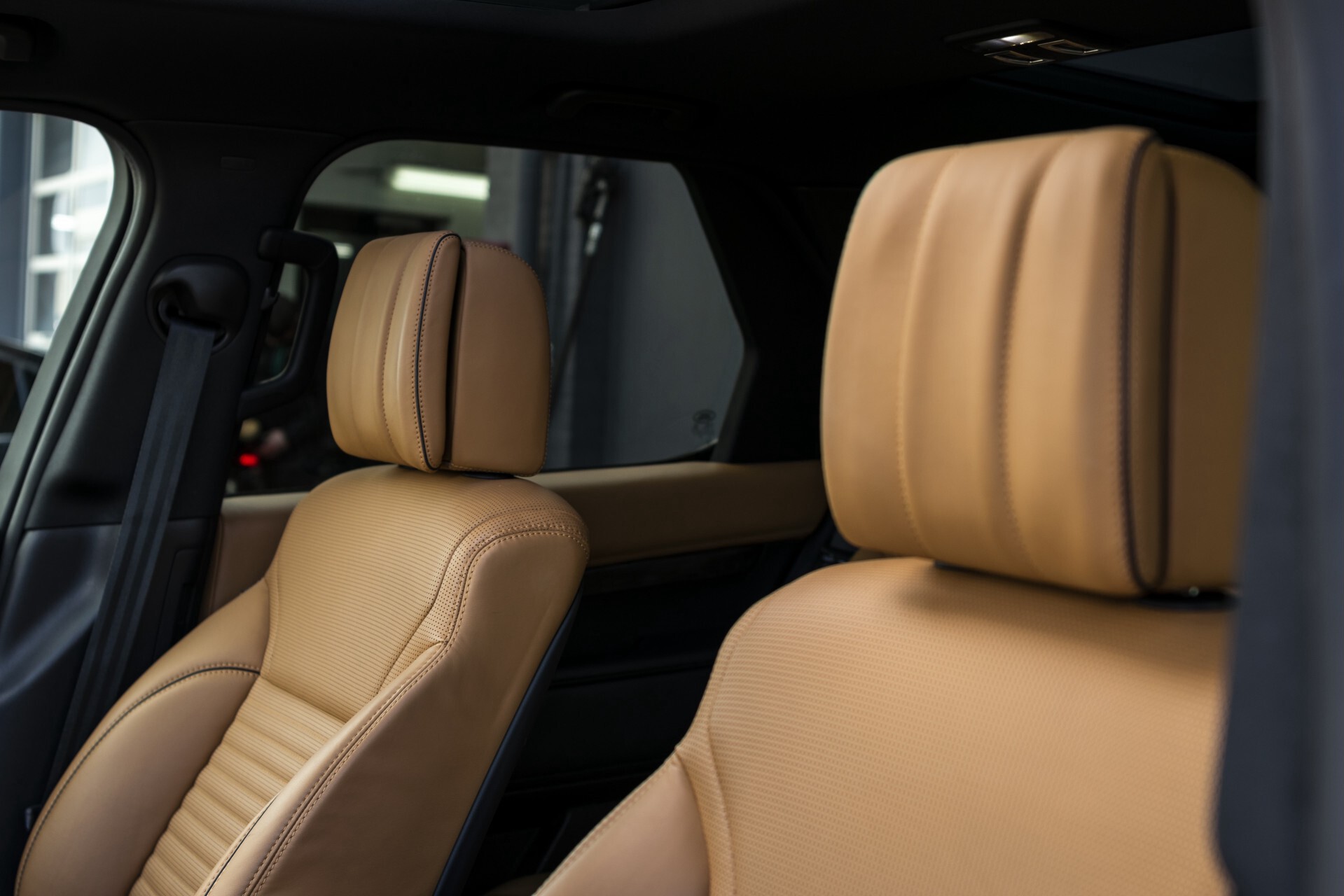 Land Rover Discovery 3.0 Td6 First Edition 7-Persoons Full Options Aut8 Foto 28