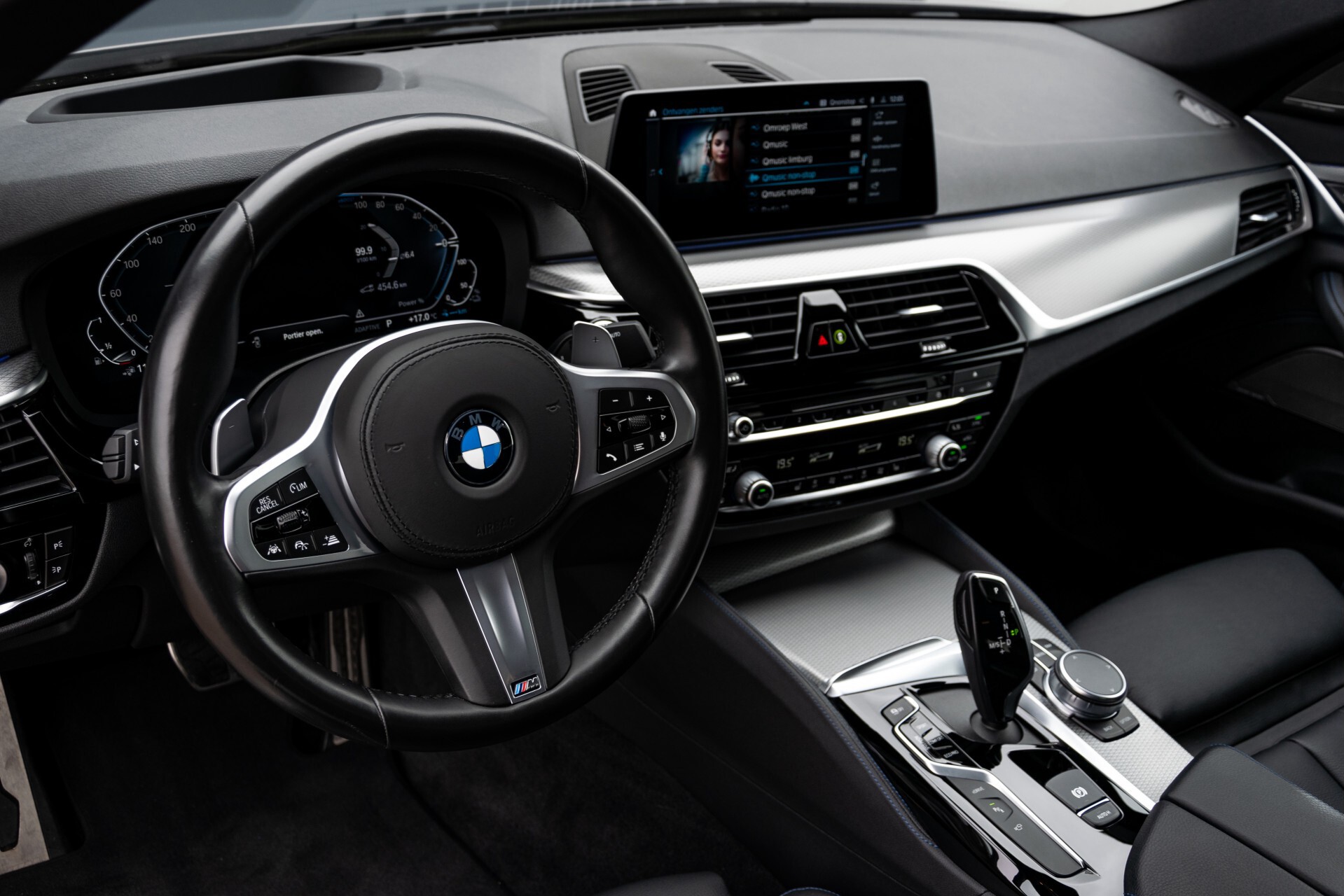 BMW 5 Serie 530e xDrive M-Sport iPerformance High Executive Aut8 Foto 16