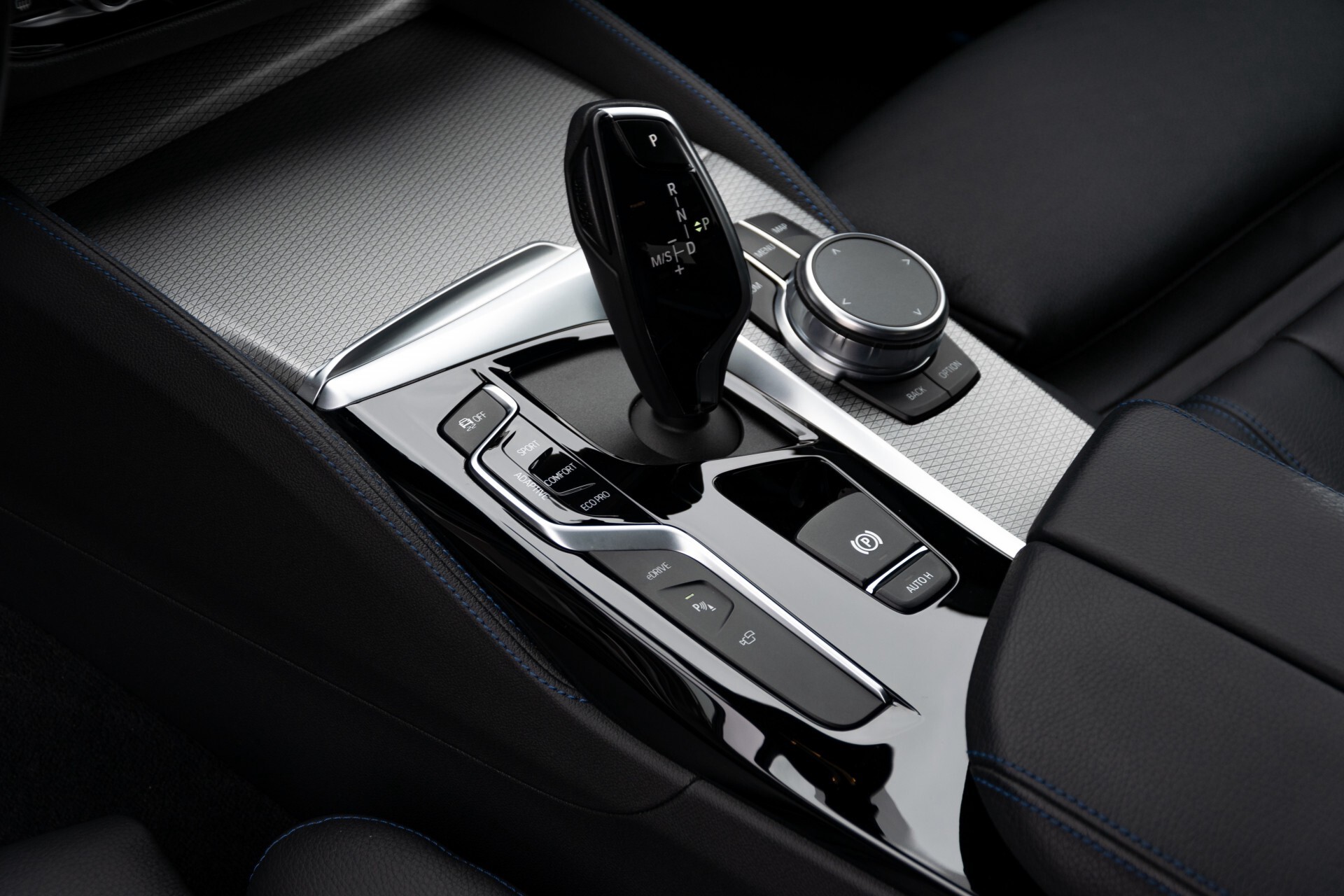 BMW 5 Serie 530e xDrive M-Sport iPerformance High Executive Aut8 Foto 18