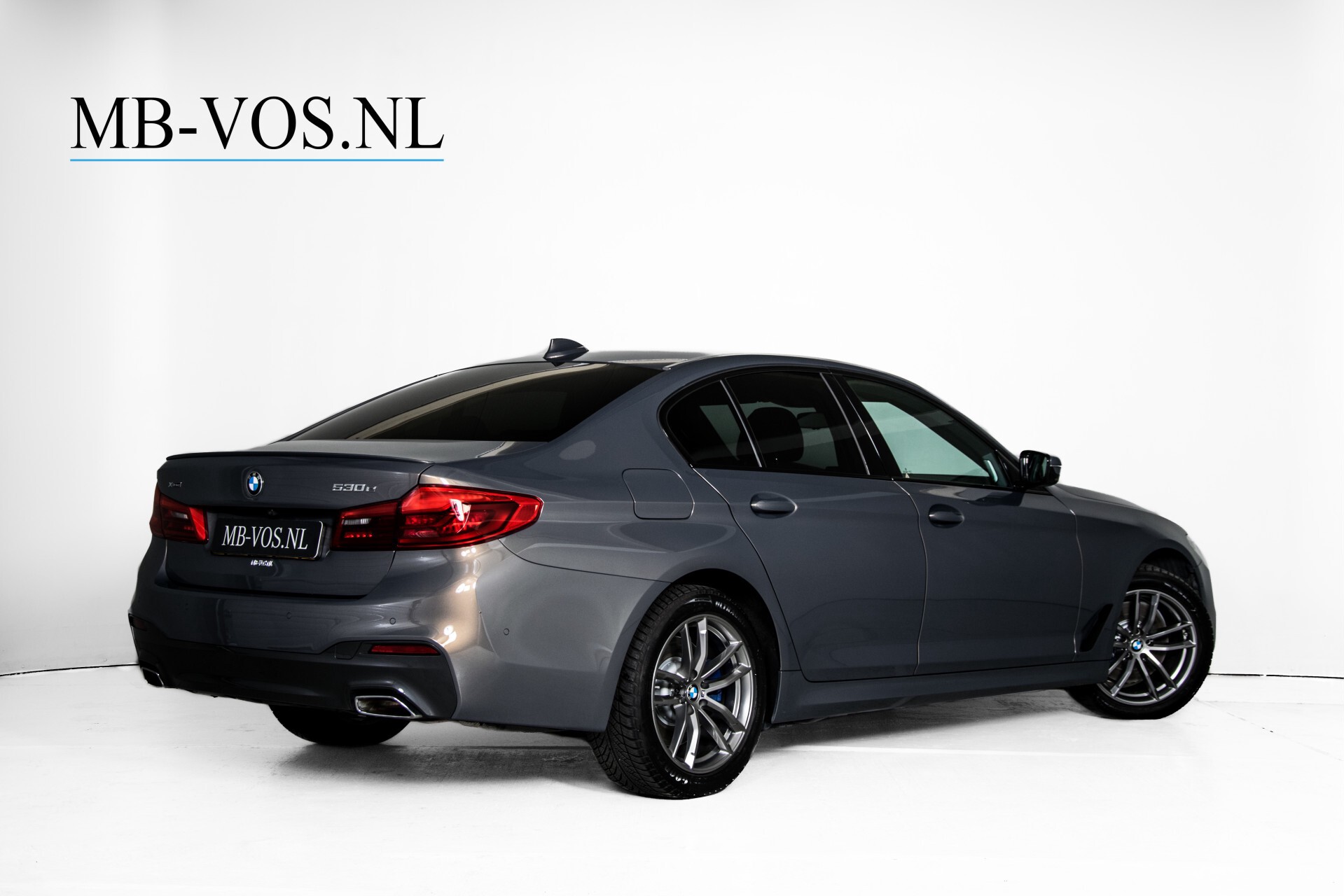 BMW 5 Serie 530e xDrive M-Sport iPerformance High Executive Aut8 Foto 2