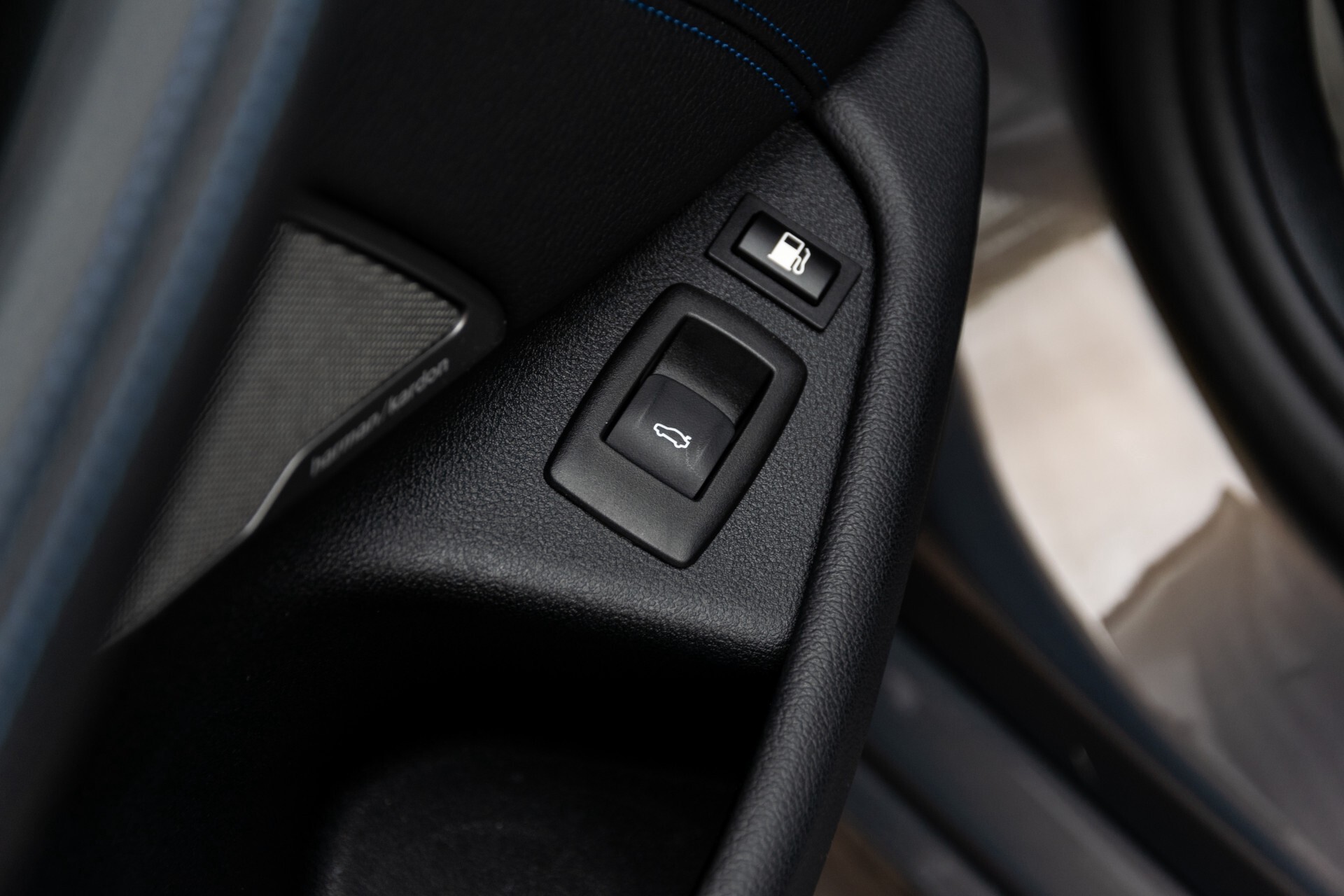 BMW 5 Serie 530e xDrive M-Sport iPerformance High Executive Aut8 Foto 24