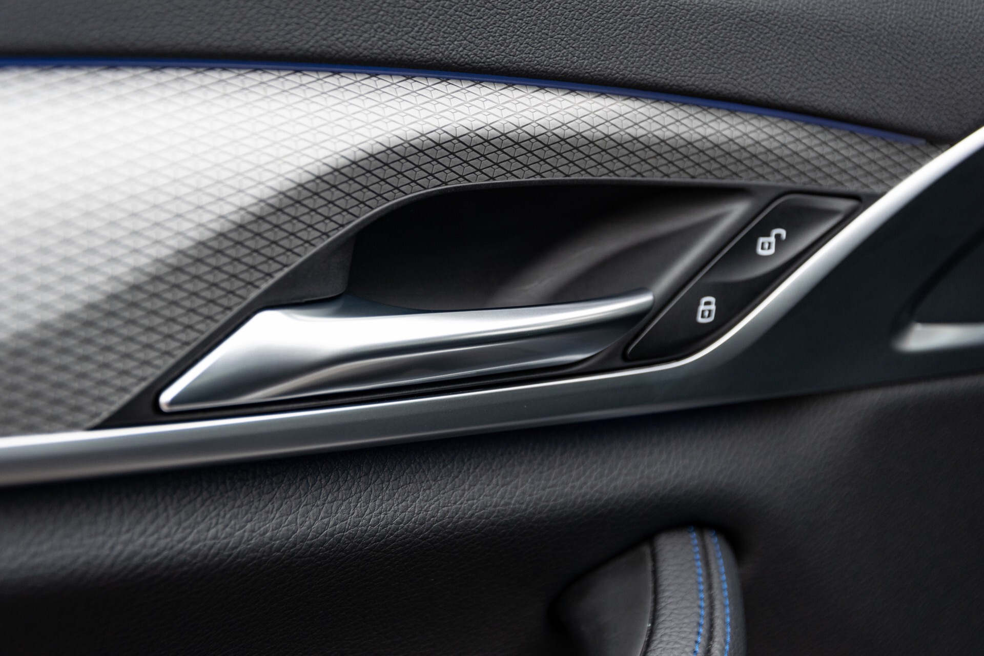 BMW 5 Serie 530e xDrive M-Sport iPerformance High Executive Aut8 Foto 26