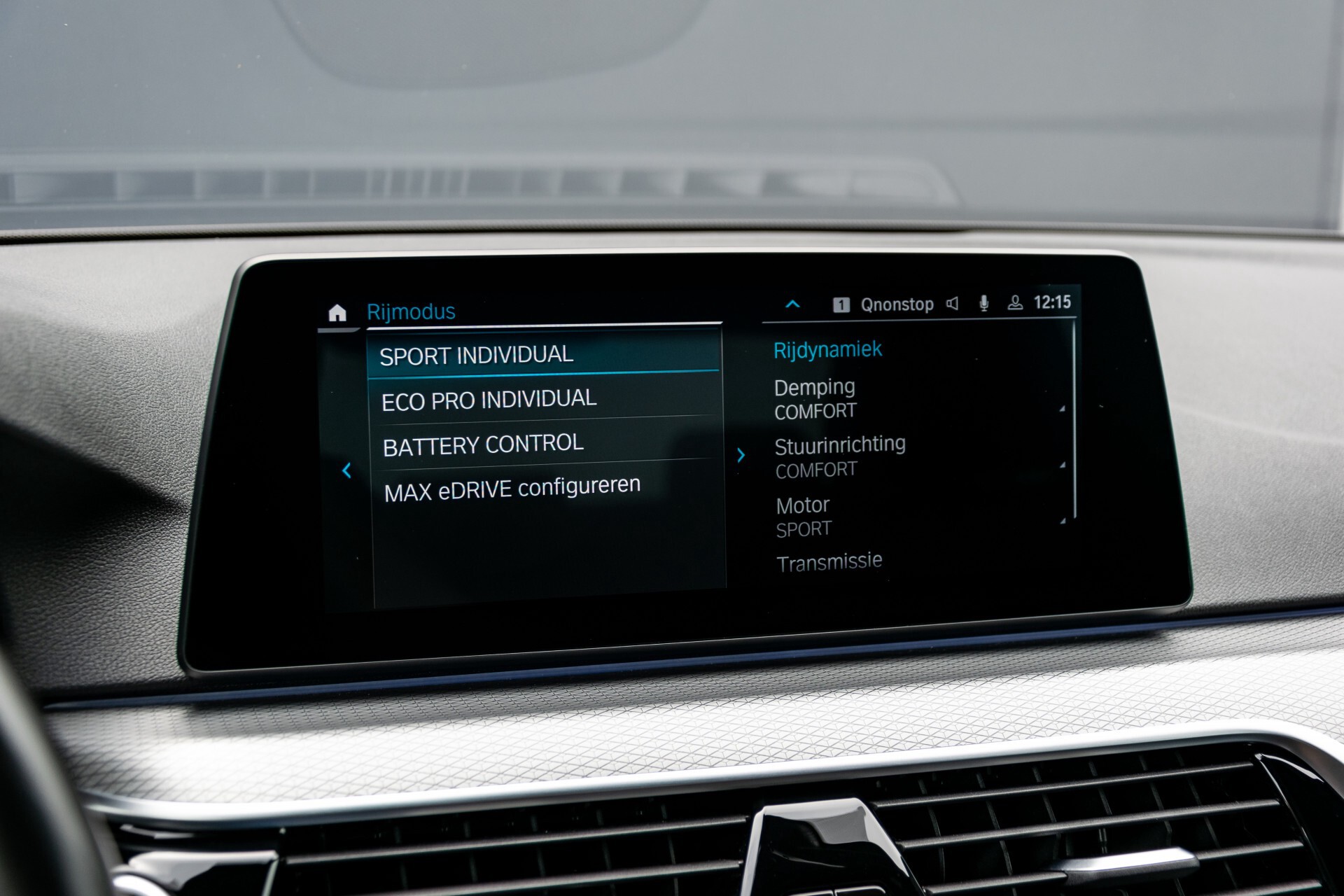 BMW 5 Serie 530e xDrive M-Sport iPerformance High Executive Aut8 Foto 33