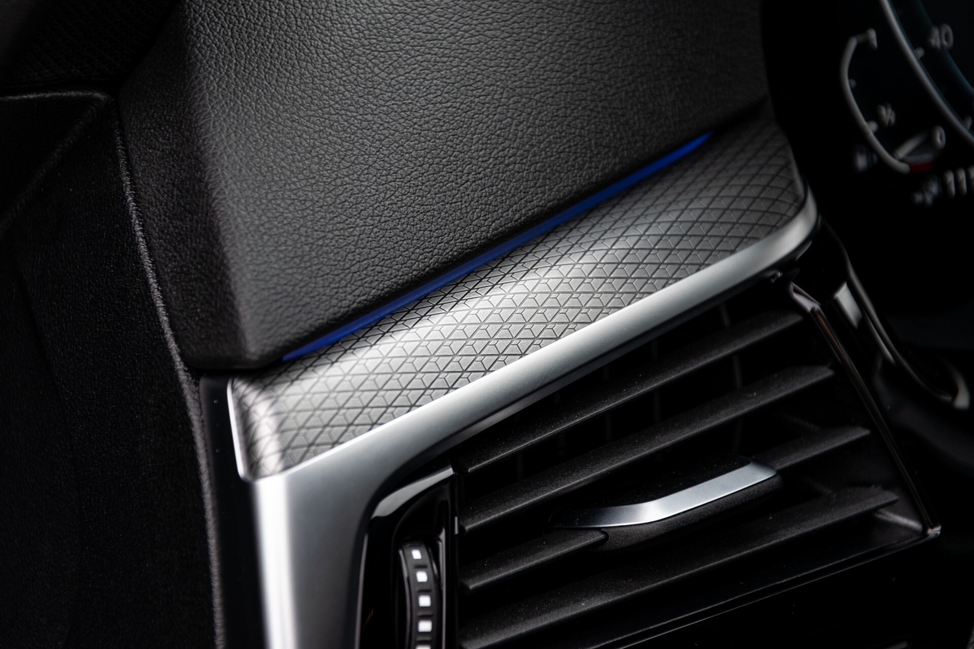 BMW 5 Serie 530e xDrive M-Sport iPerformance High Executive Aut8 Foto 38