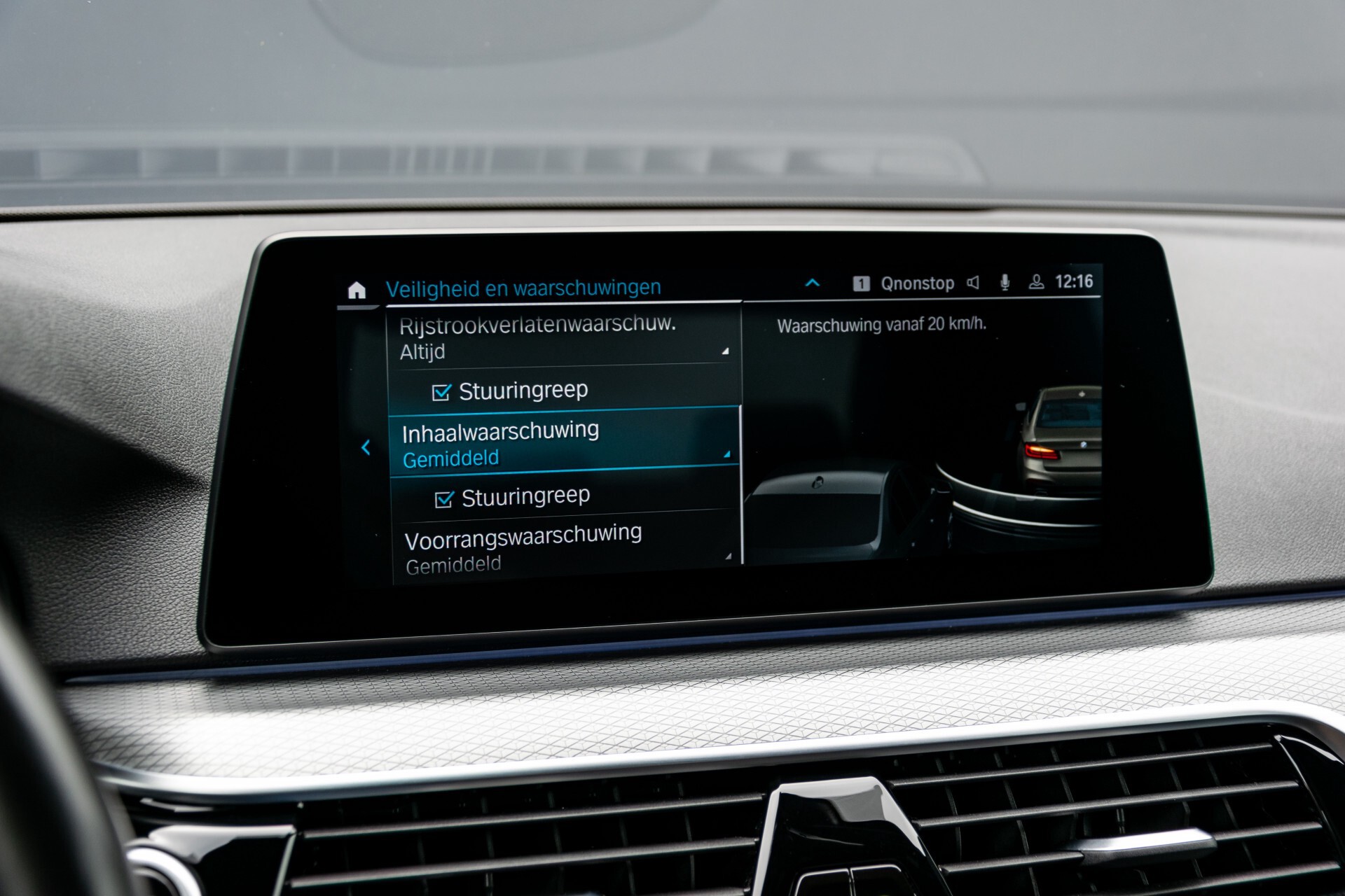 BMW 5 Serie 530e xDrive M-Sport iPerformance High Executive Aut8 Foto 41