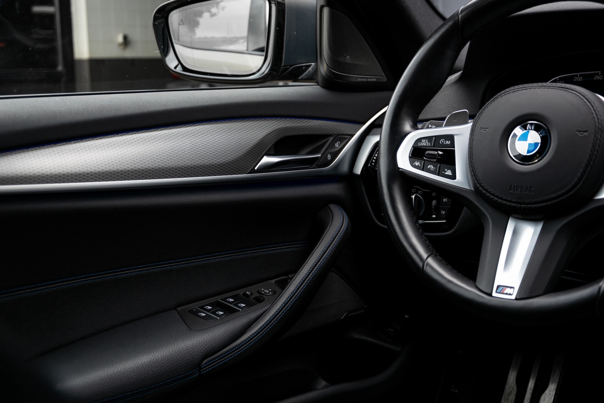 BMW 5 Serie 530e xDrive M-Sport iPerformance High Executive Aut8 Foto 57