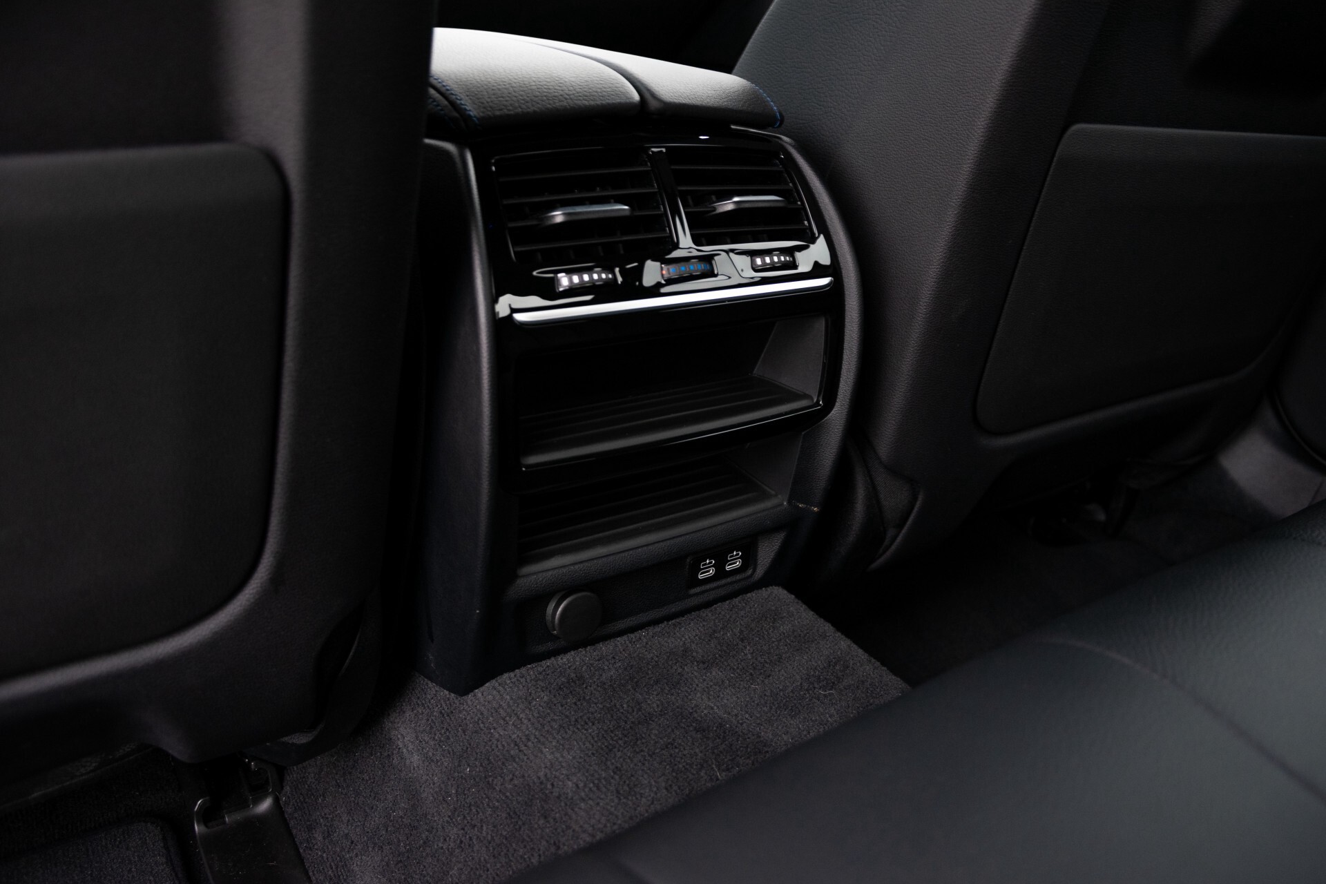 BMW 5 Serie 530e xDrive M-Sport iPerformance High Executive Aut8 Foto 59