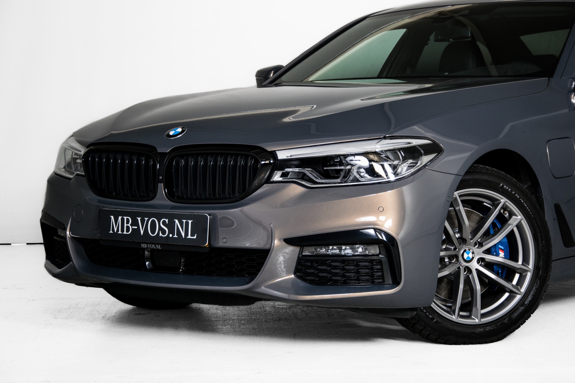 BMW 5 Serie 530e xDrive M-Sport iPerformance High Executive Aut8 Foto 68