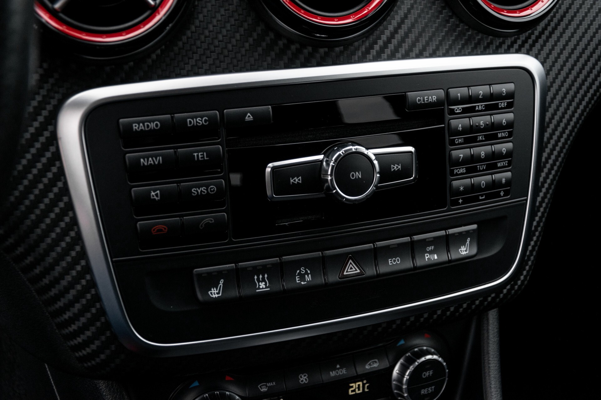 Mercedes-Benz A-Klasse 250 Sport AMG Panorama/Standkachel/Mem/Harman-Kardon/Distronic/Camera/Com Aut7 Foto 34