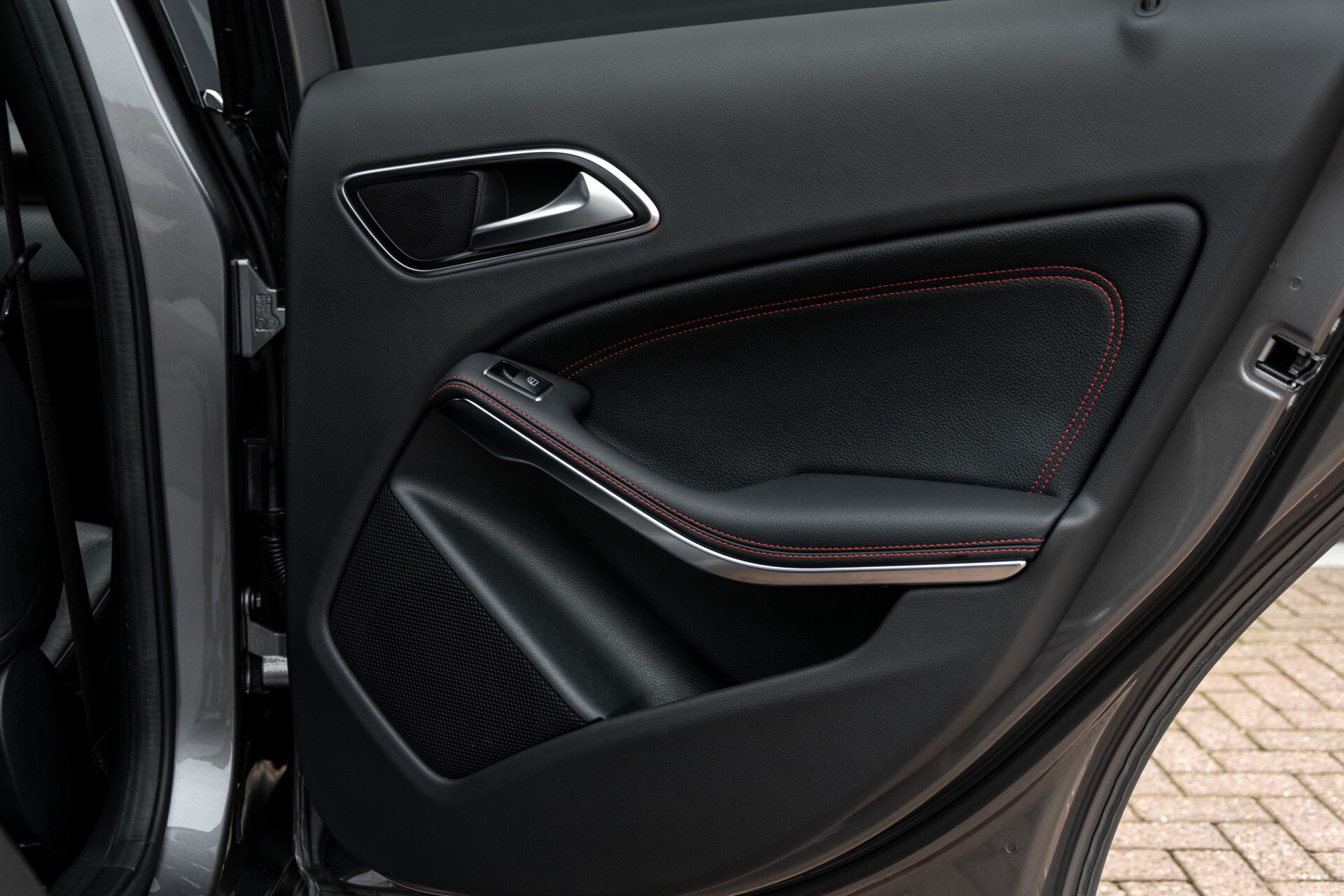 Mercedes-Benz A-Klasse 250 Sport AMG Panorama/Standkachel/Mem/Harman-Kardon/Distronic/Camera/Com Aut7 Foto 41